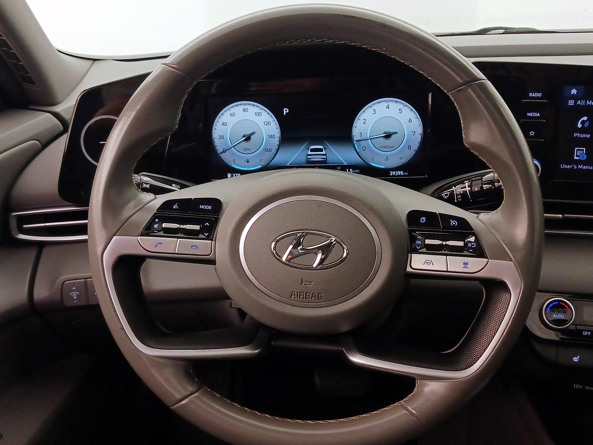 Thumbnail: 2022 Hyundai Elantra - 10