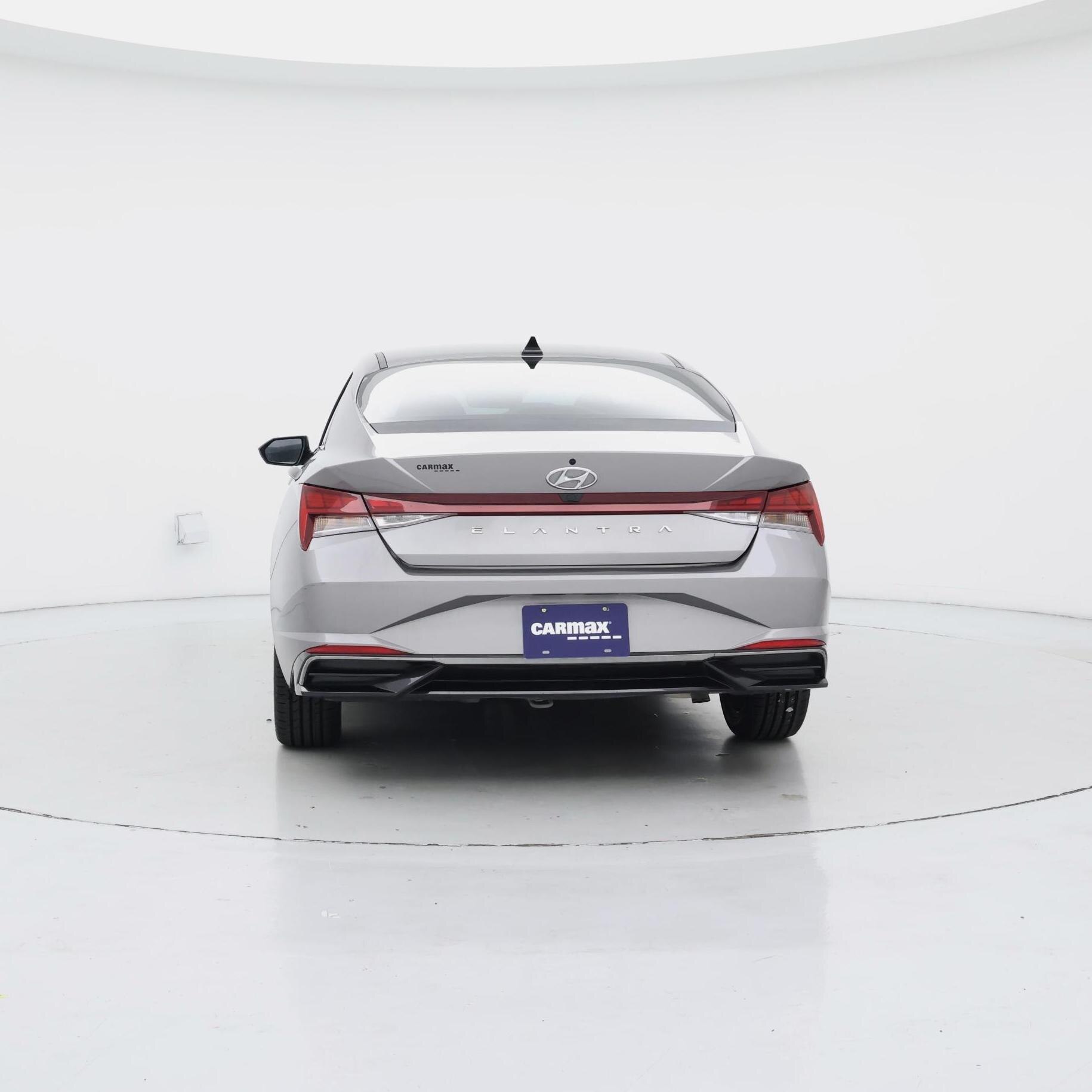 Thumbnail: 2022 Hyundai Elantra - 6