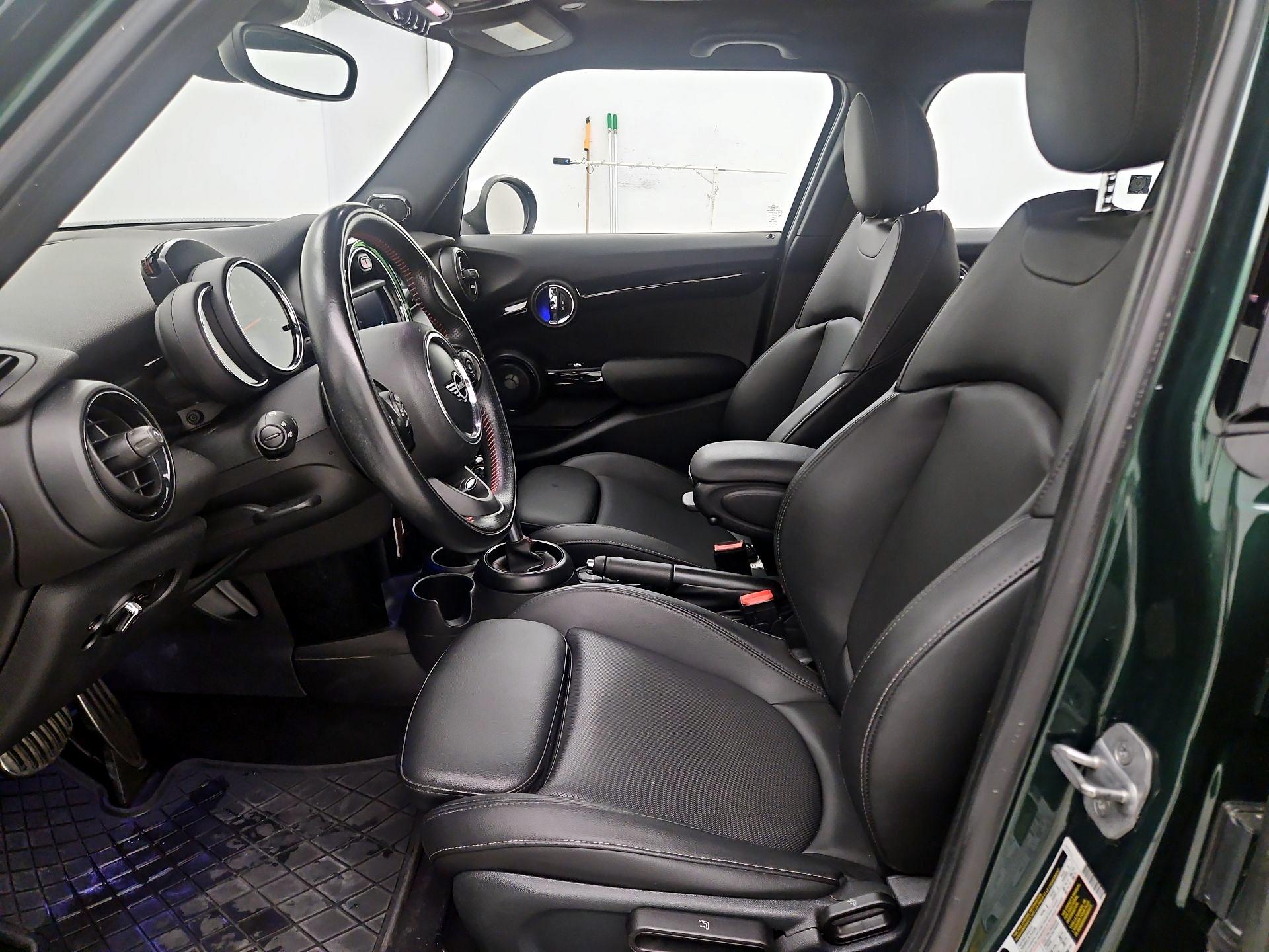 Thumbnail: 2019 MINI Cooper Hardtop - 11
