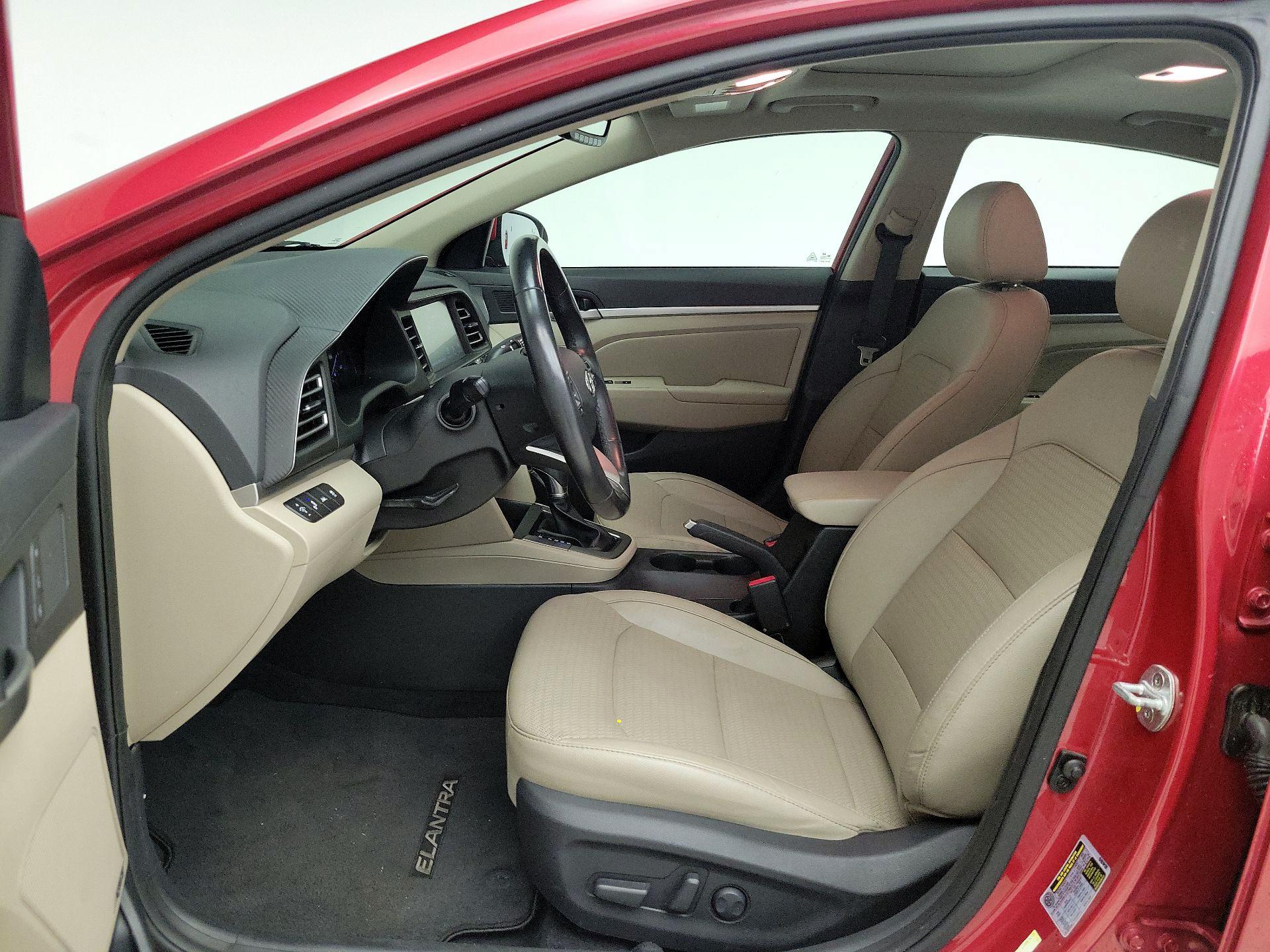 Thumbnail: 2020 Hyundai Elantra - 11