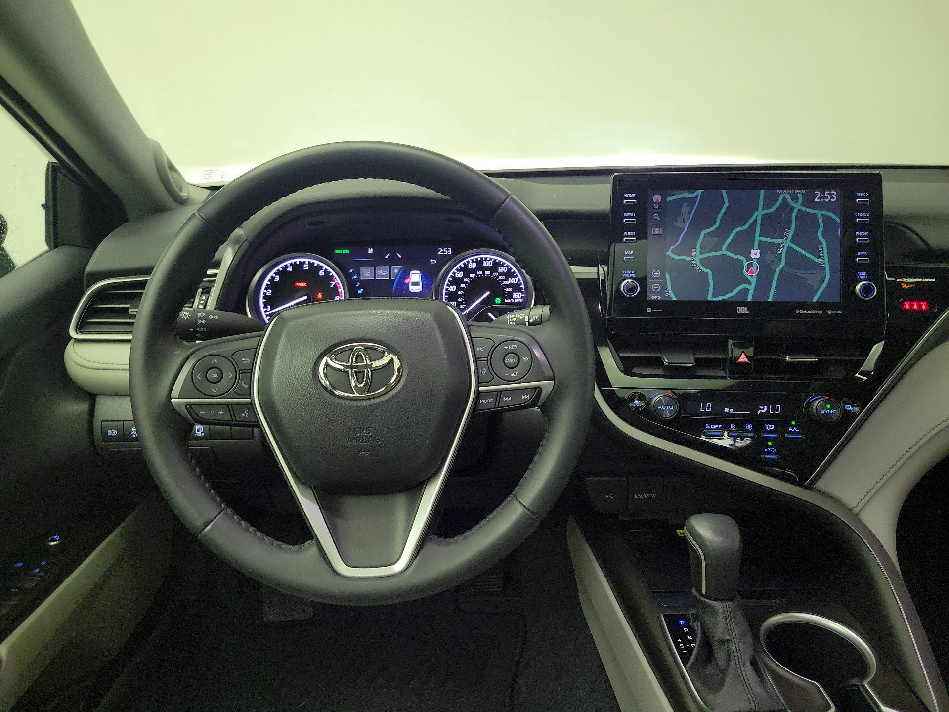 Thumbnail: 2023 Toyota Camry - 10