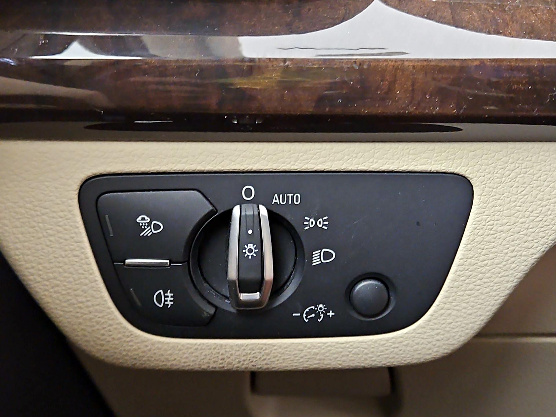 Thumbnail: 2020 Audi Q5 - 13