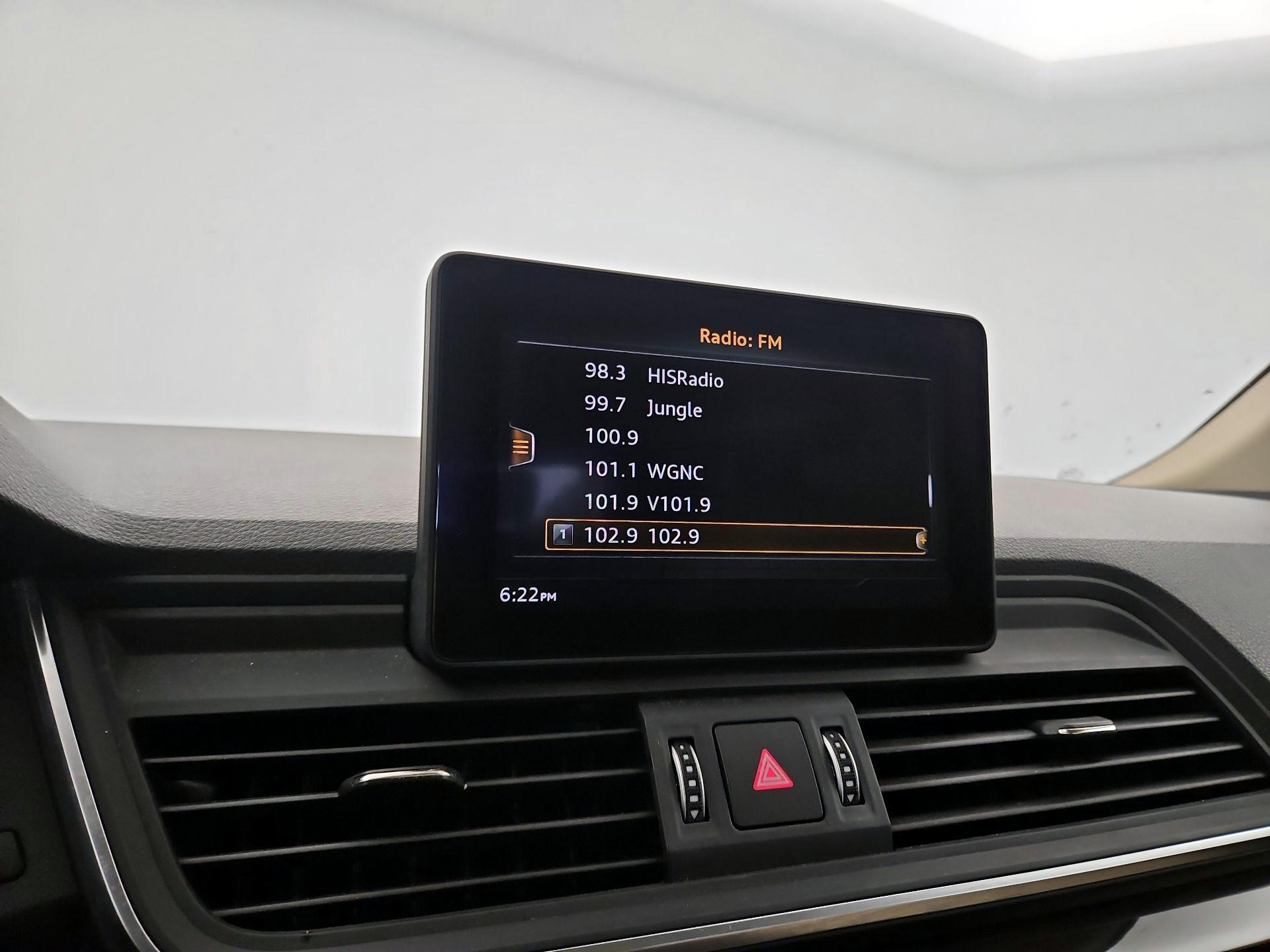 Thumbnail: 2020 Audi Q5 - 15