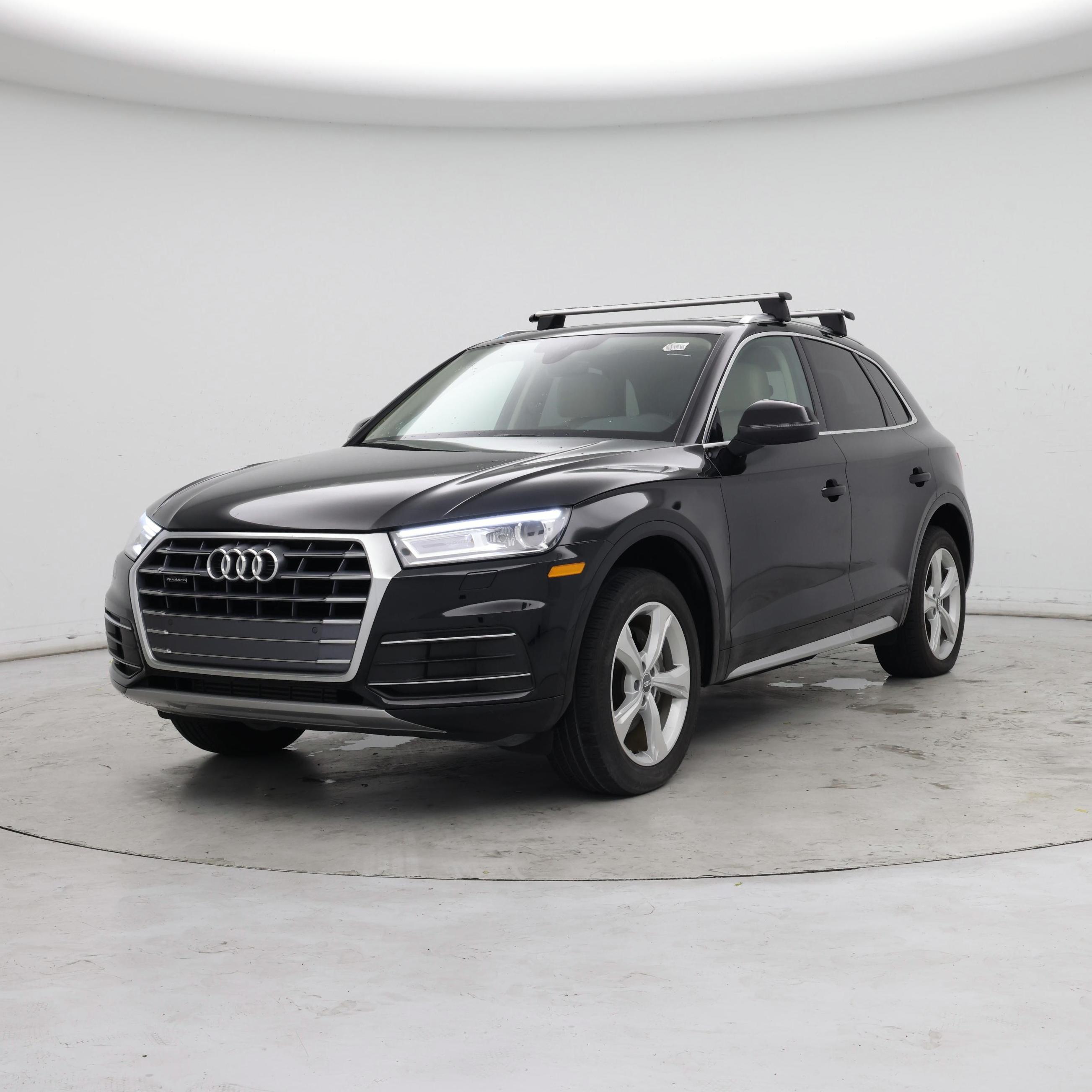 Thumbnail: 2020 Audi Q5 - 4