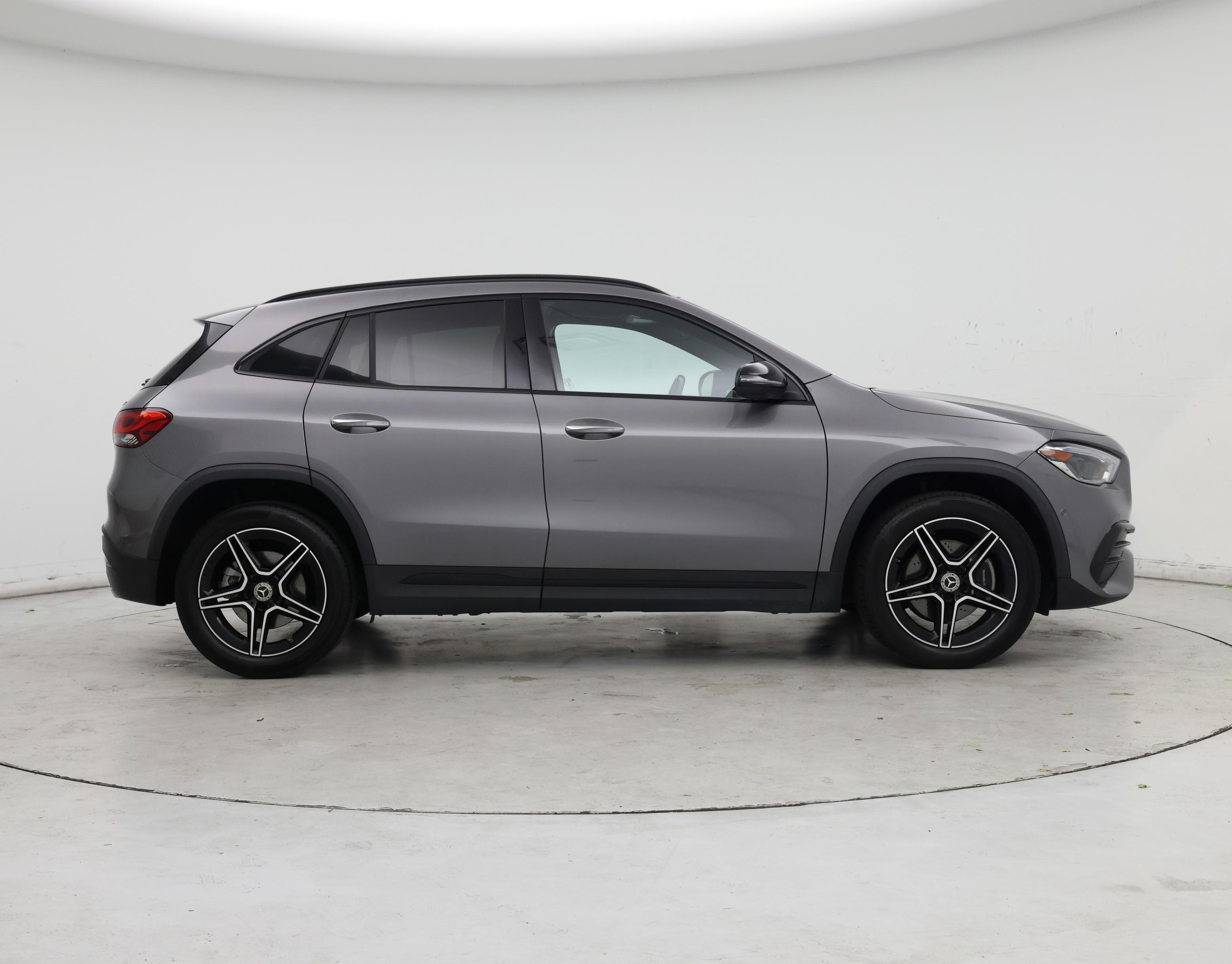 Thumbnail: 2021 Mercedes-Benz GLA - 7