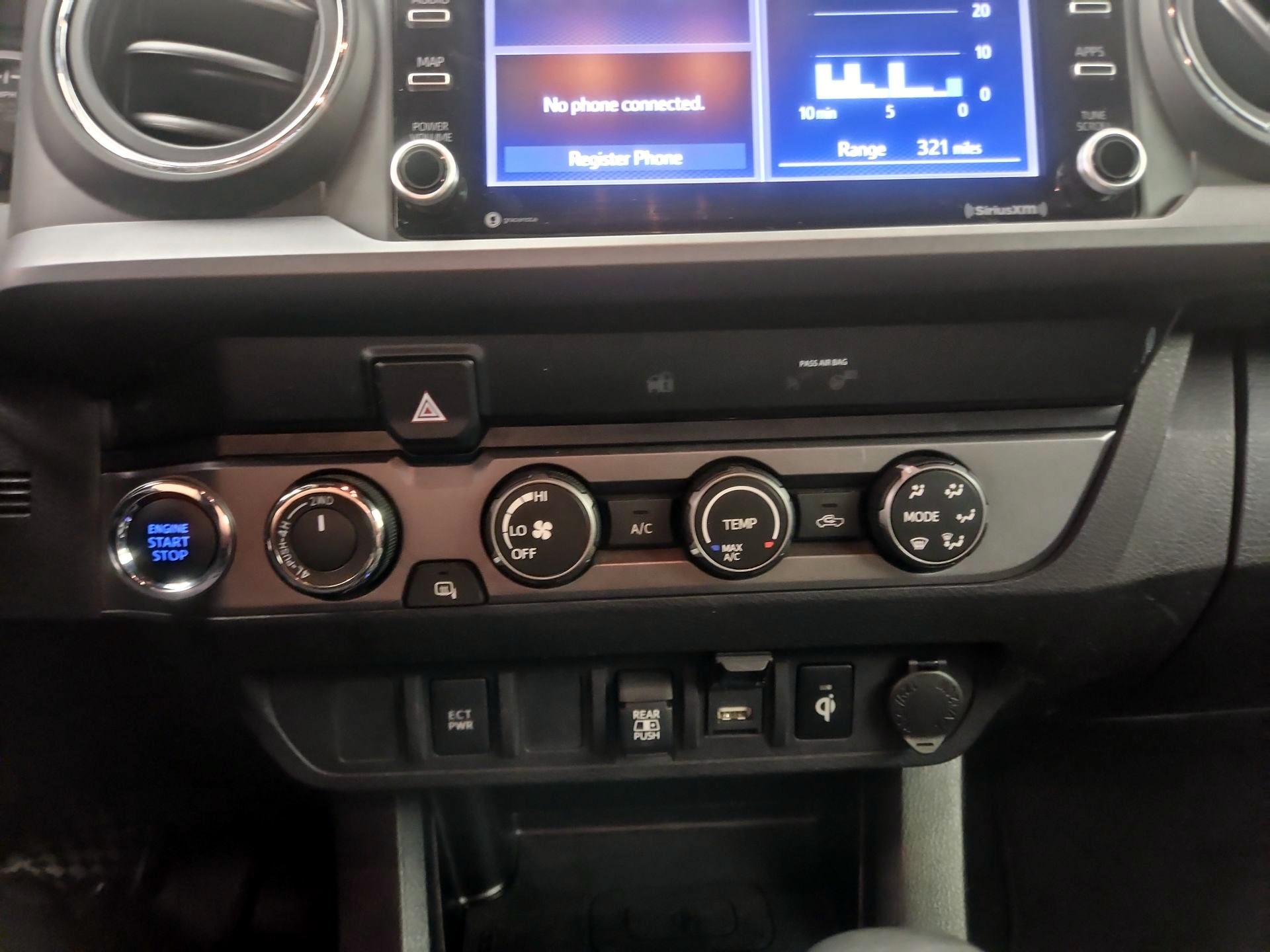 Thumbnail: 2020 Toyota Tacoma - 17