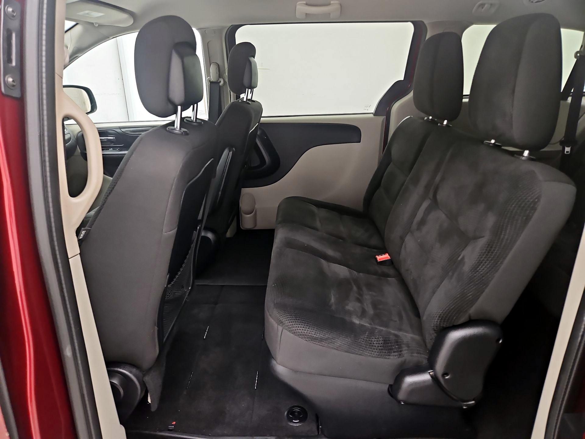 Thumbnail: 2020 Dodge Grand Caravan - 19