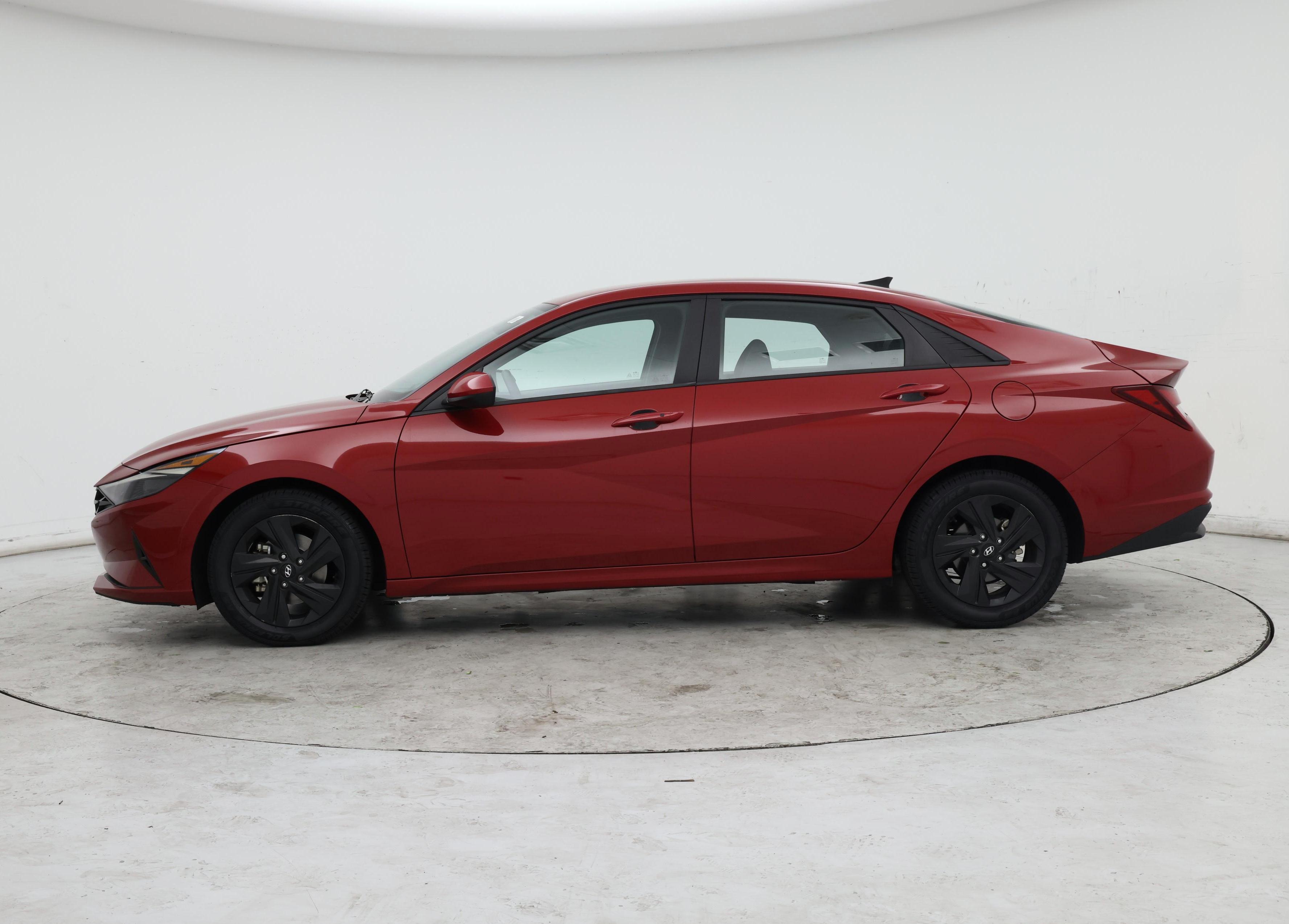 Thumbnail: 2023 Hyundai Elantra - 3