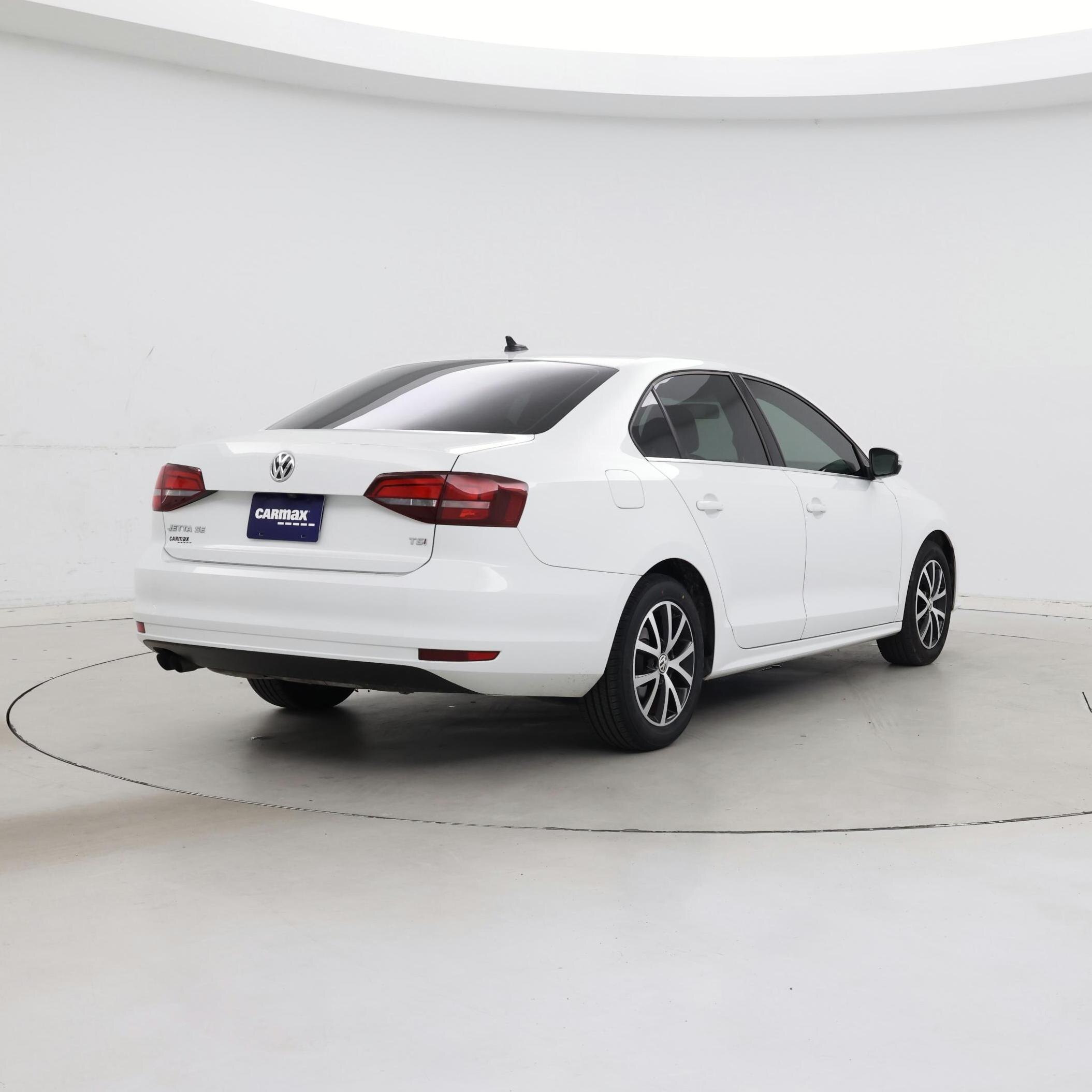 Thumbnail: 2017 Volkswagen Jetta - 8