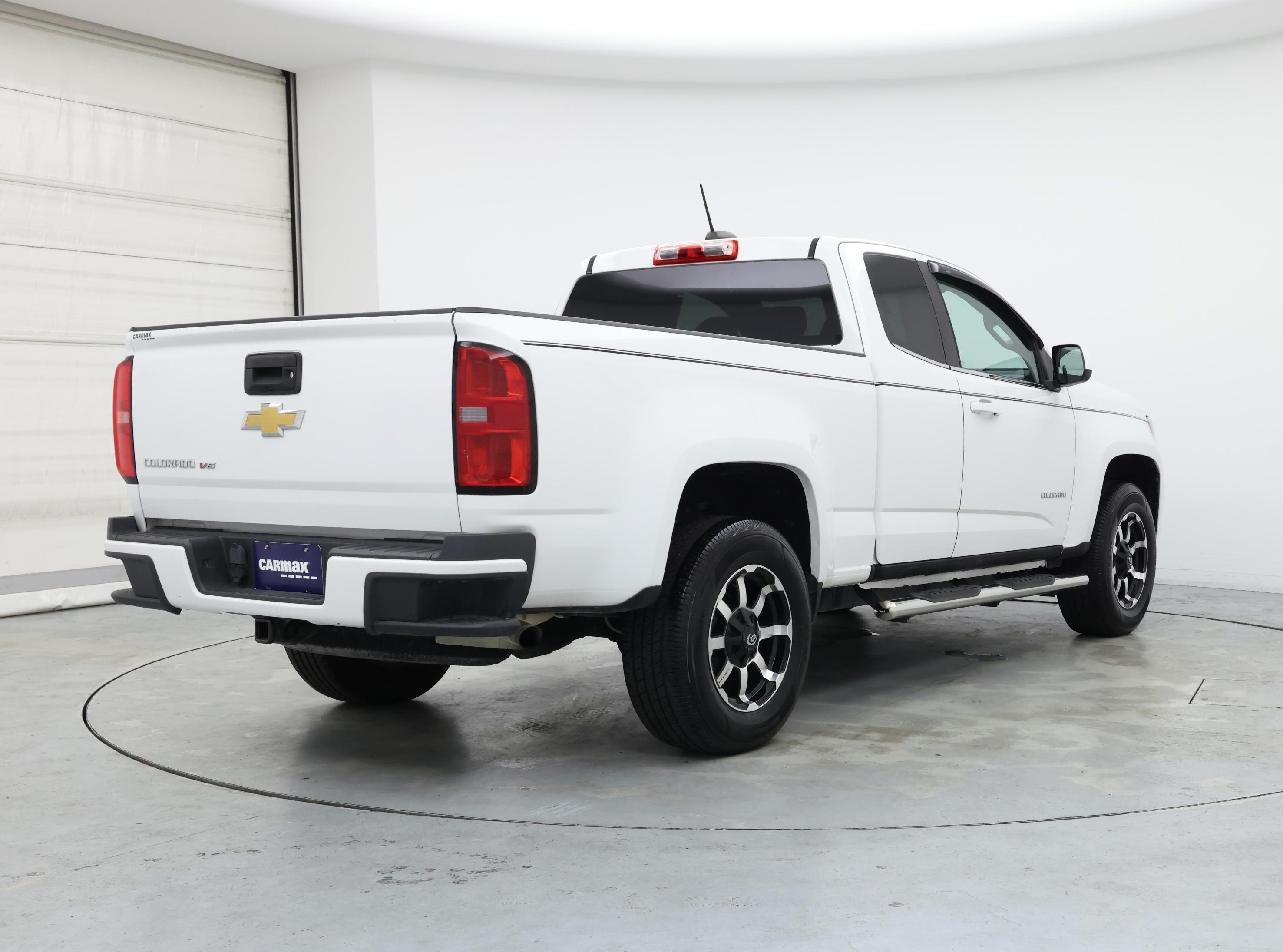 Thumbnail: 2019 Chevrolet Colorado - 8