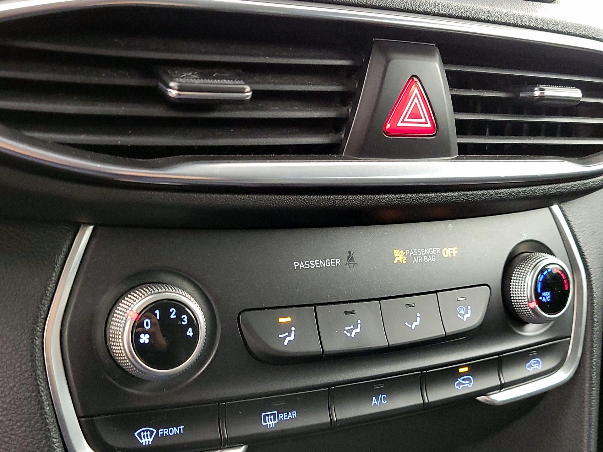 Thumbnail: 2019 Hyundai Santa Fe - 16