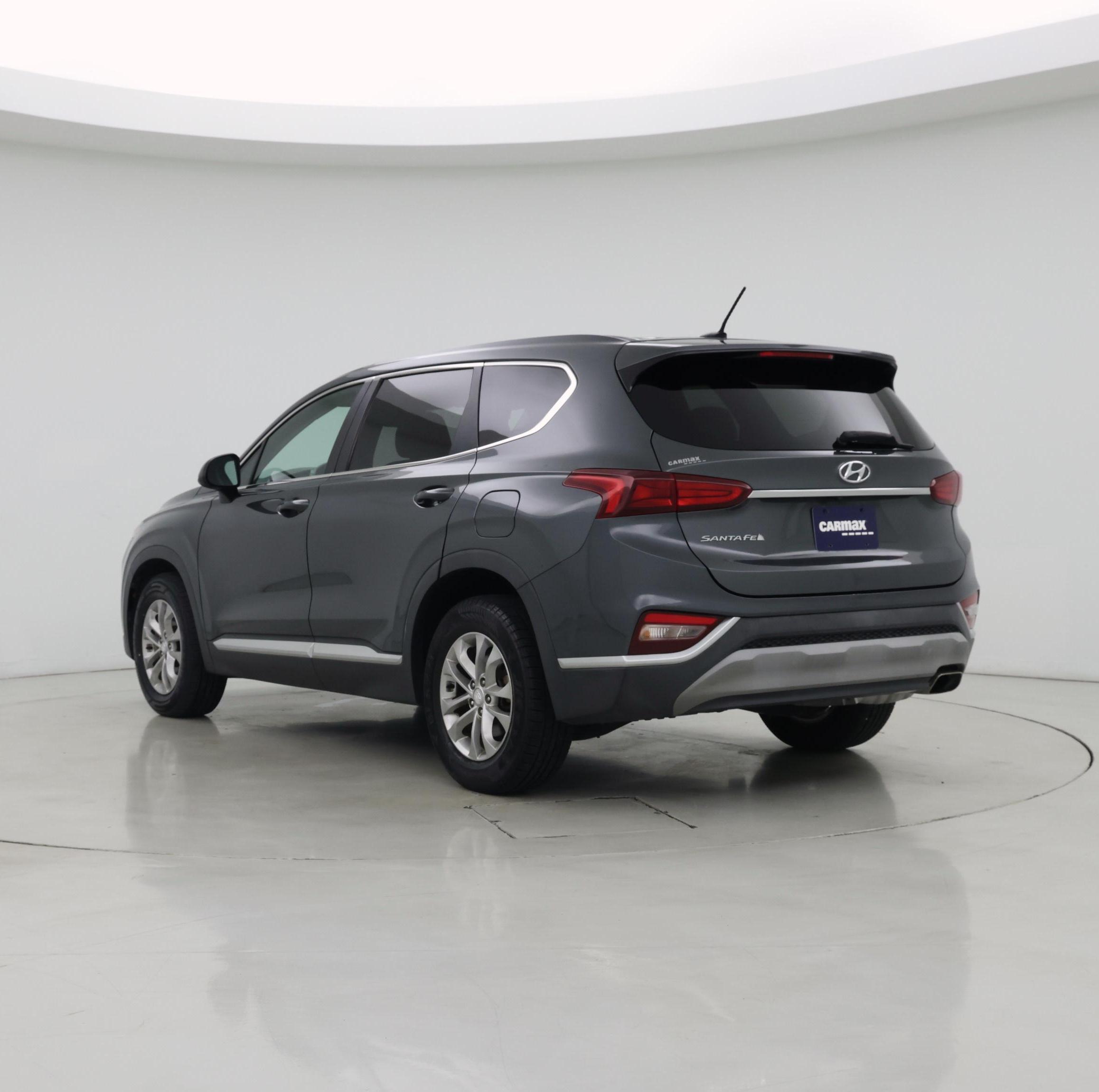 Thumbnail: 2019 Hyundai Santa Fe - 2