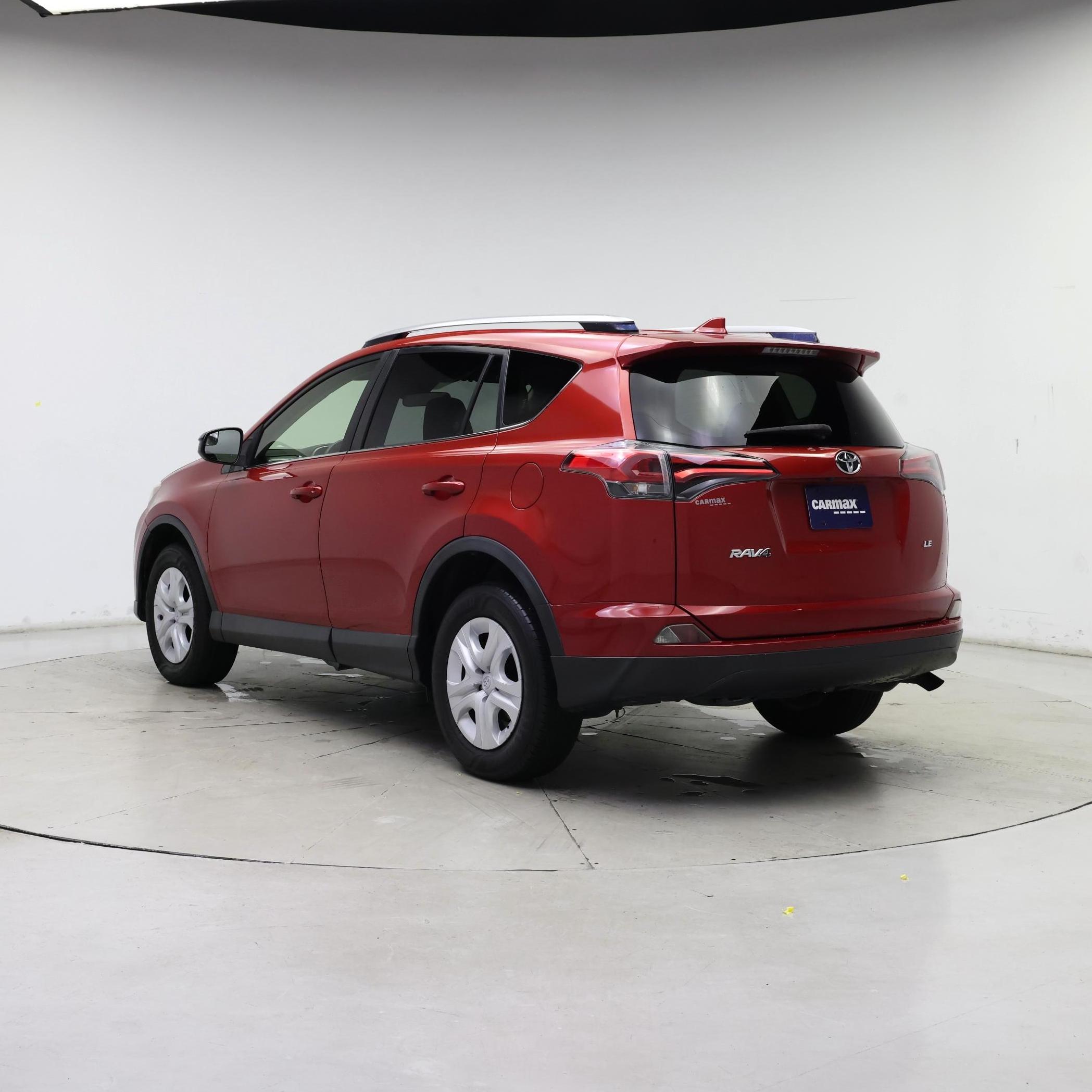 Thumbnail: 2017 Toyota RAV4 - 2