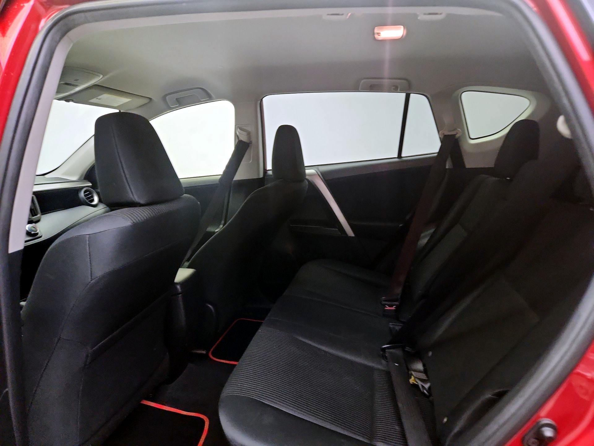 Thumbnail: 2017 Toyota RAV4 - 19