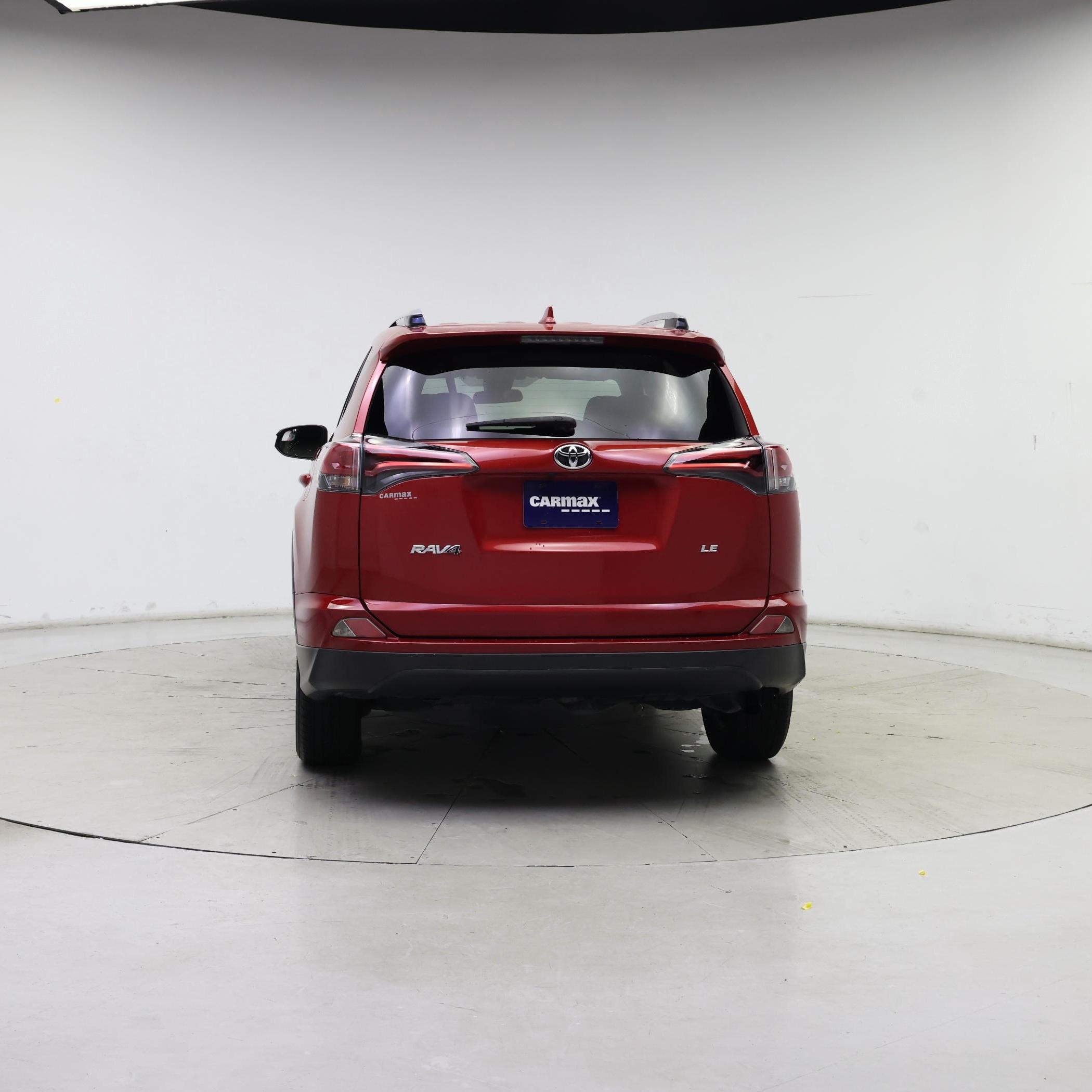 Thumbnail: 2017 Toyota RAV4 - 6