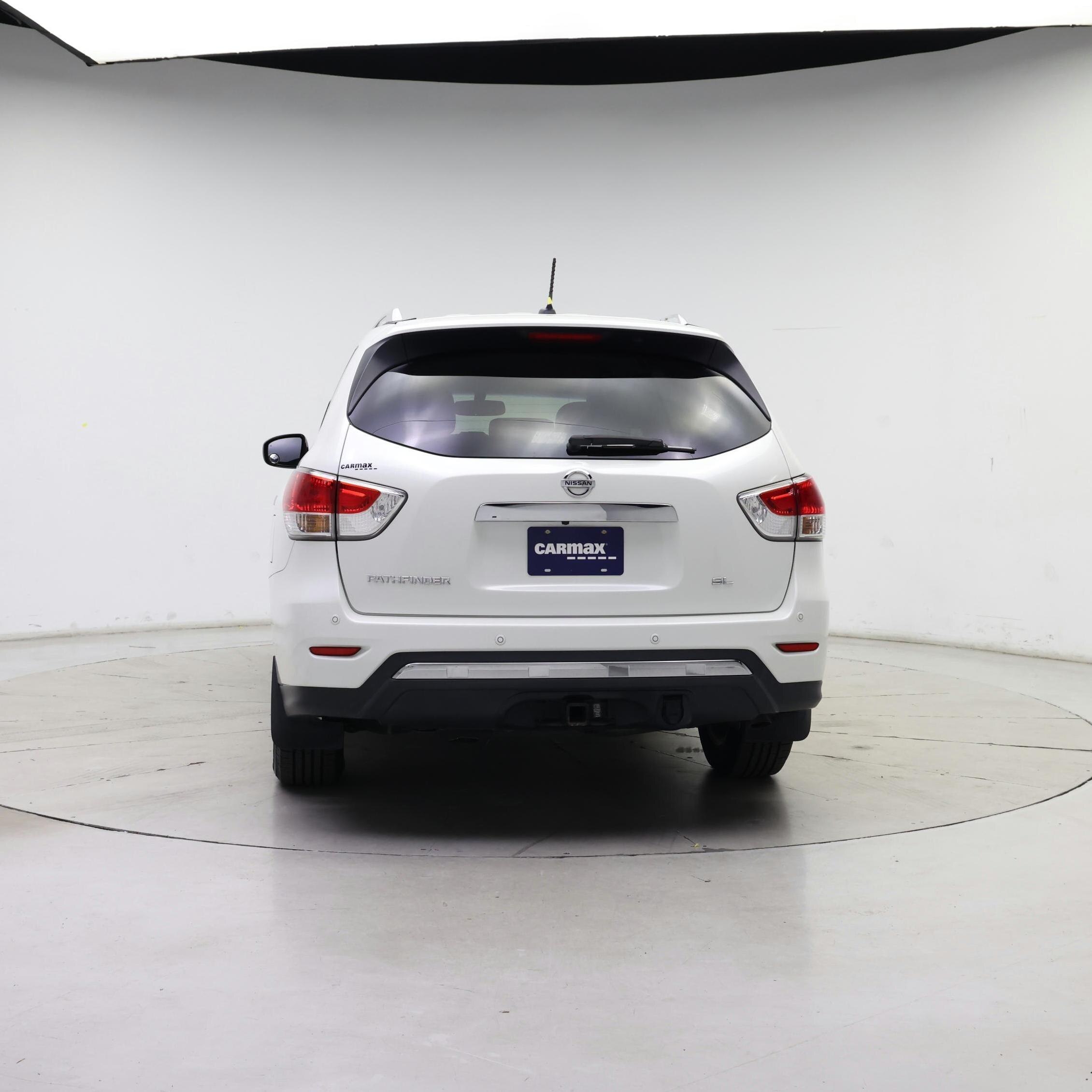 Thumbnail: 2016 Nissan Pathfinder - 6