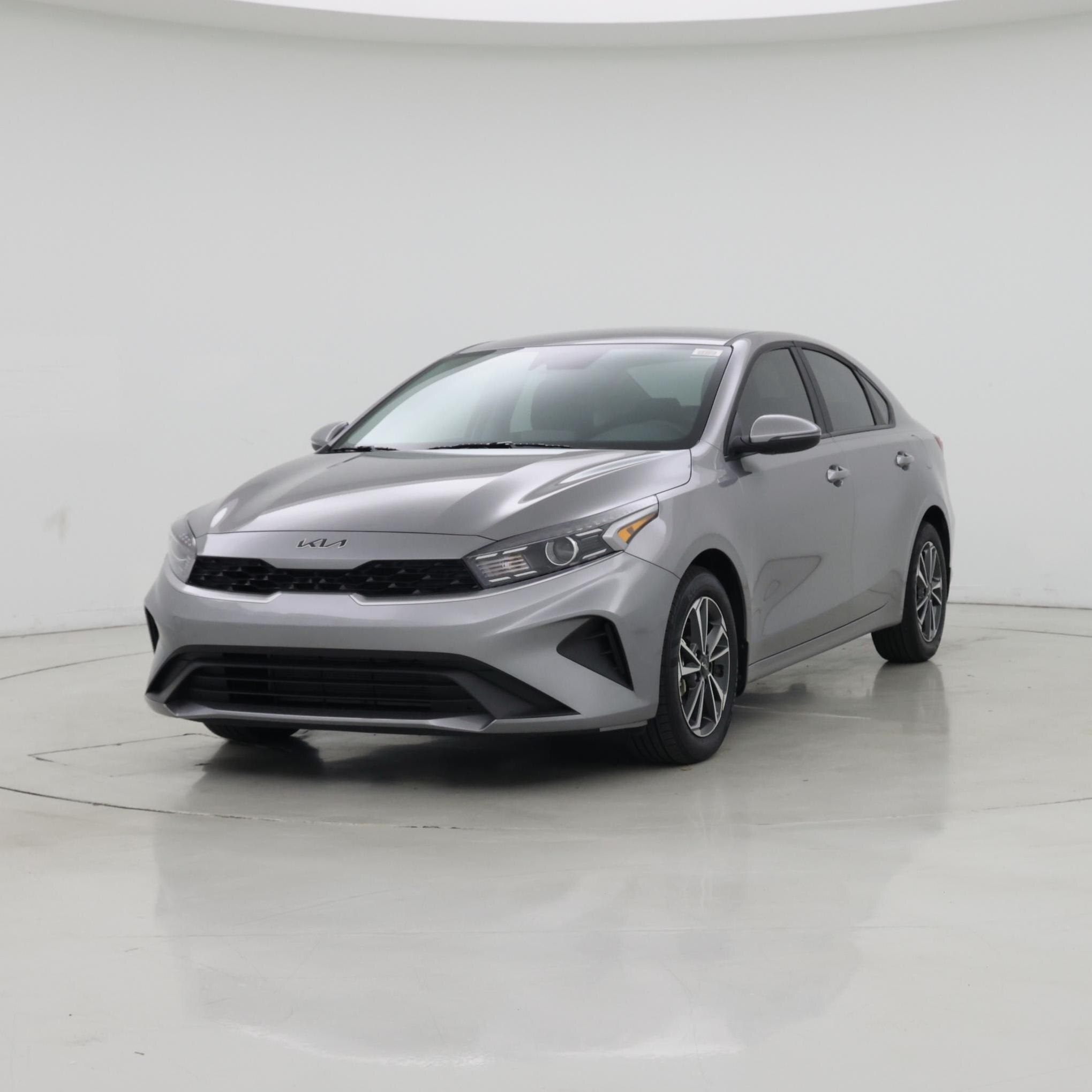 Thumbnail: 2024 Kia Forte - 4