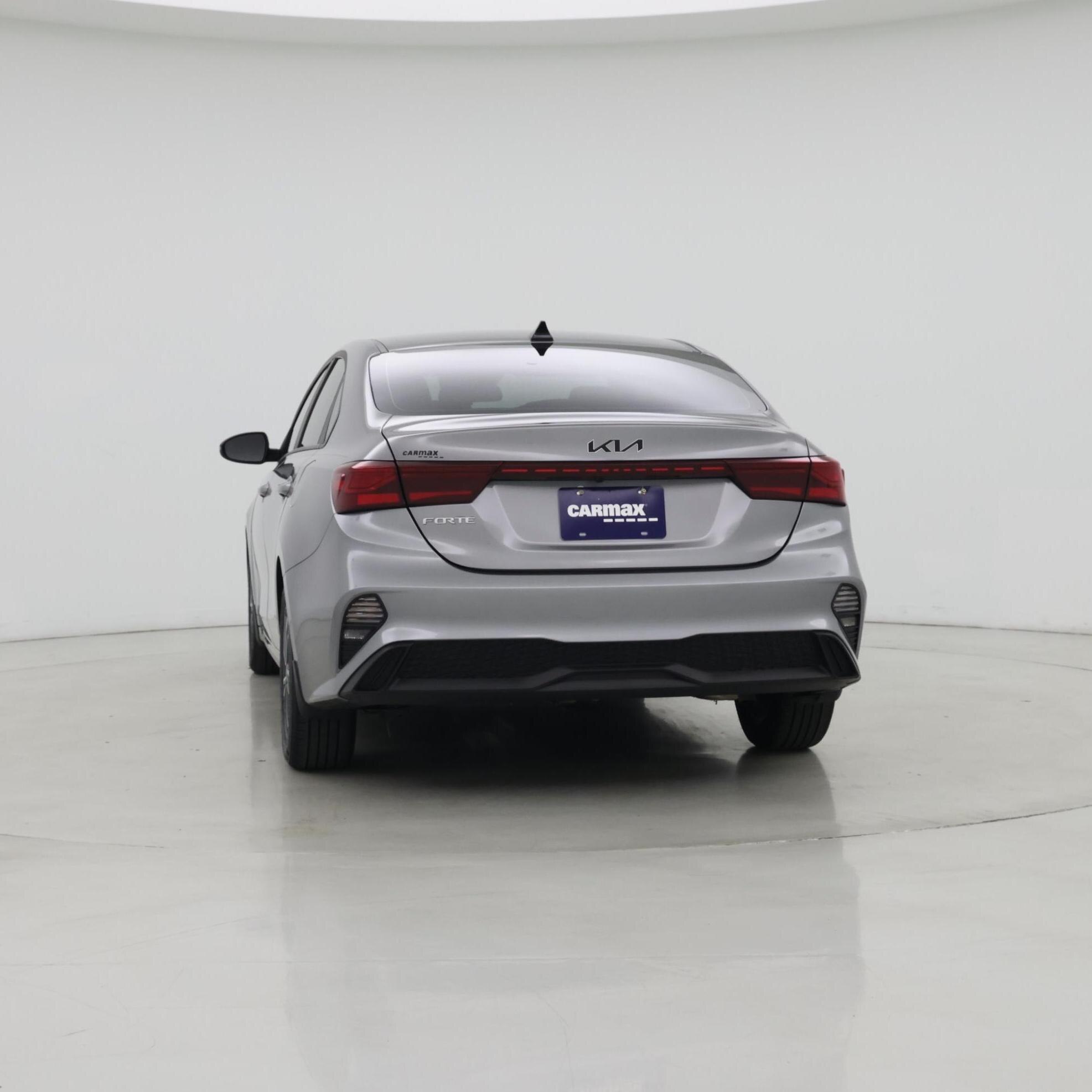 Thumbnail: 2024 Kia Forte - 6