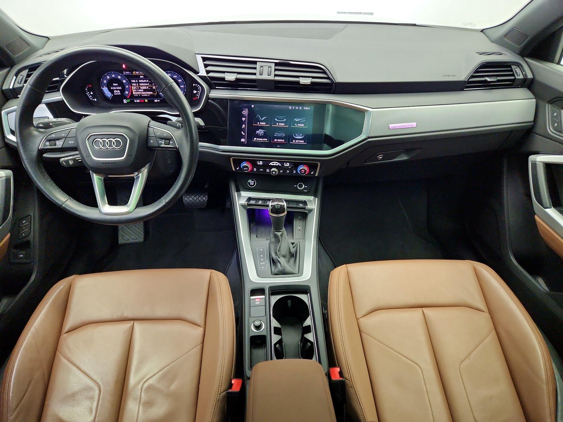 Thumbnail: 2022 Audi Q3 - 9