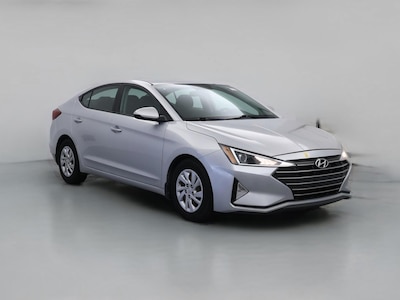 Silver 2019 Hyundai Elantra SE