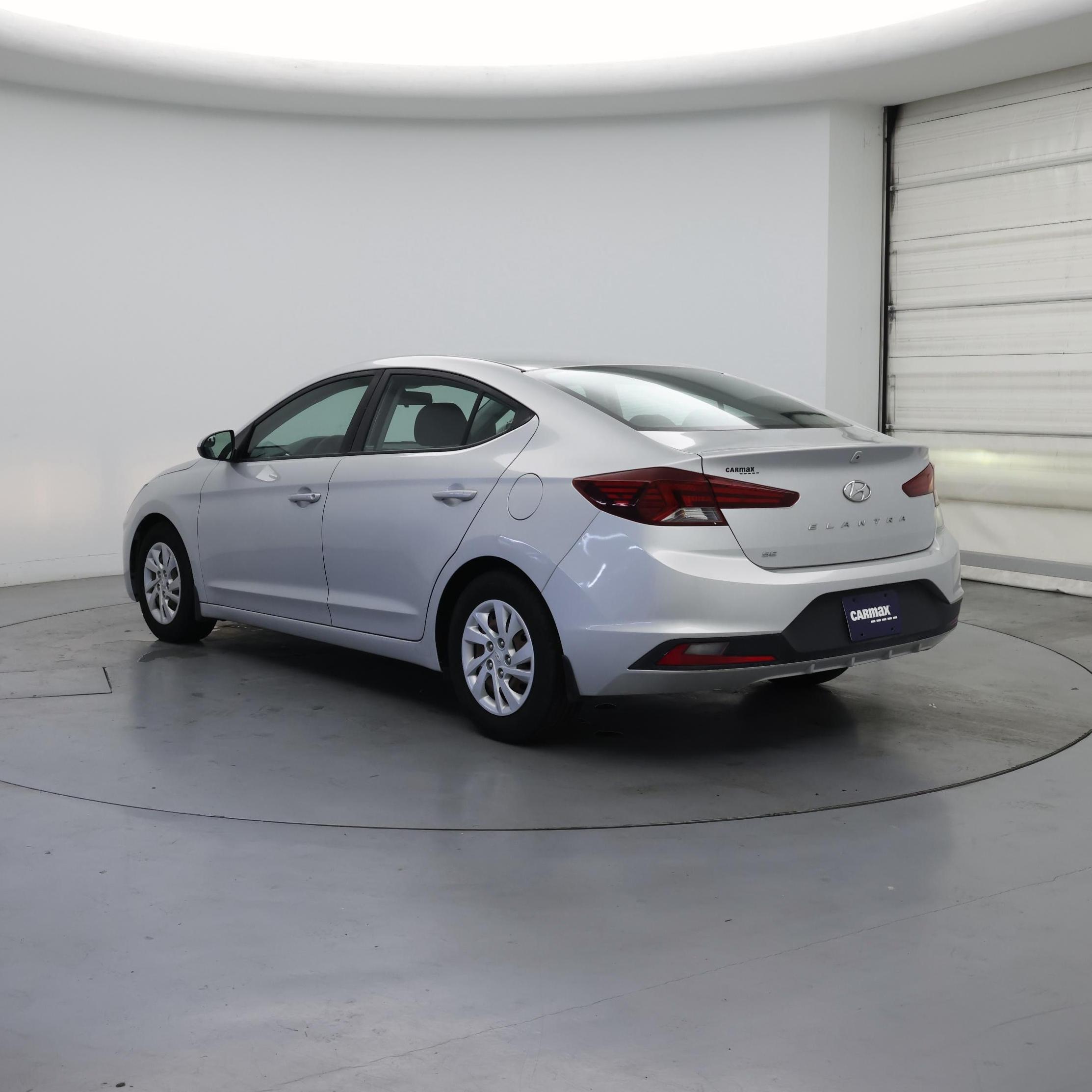 Thumbnail: 2019 Hyundai Elantra - 2
