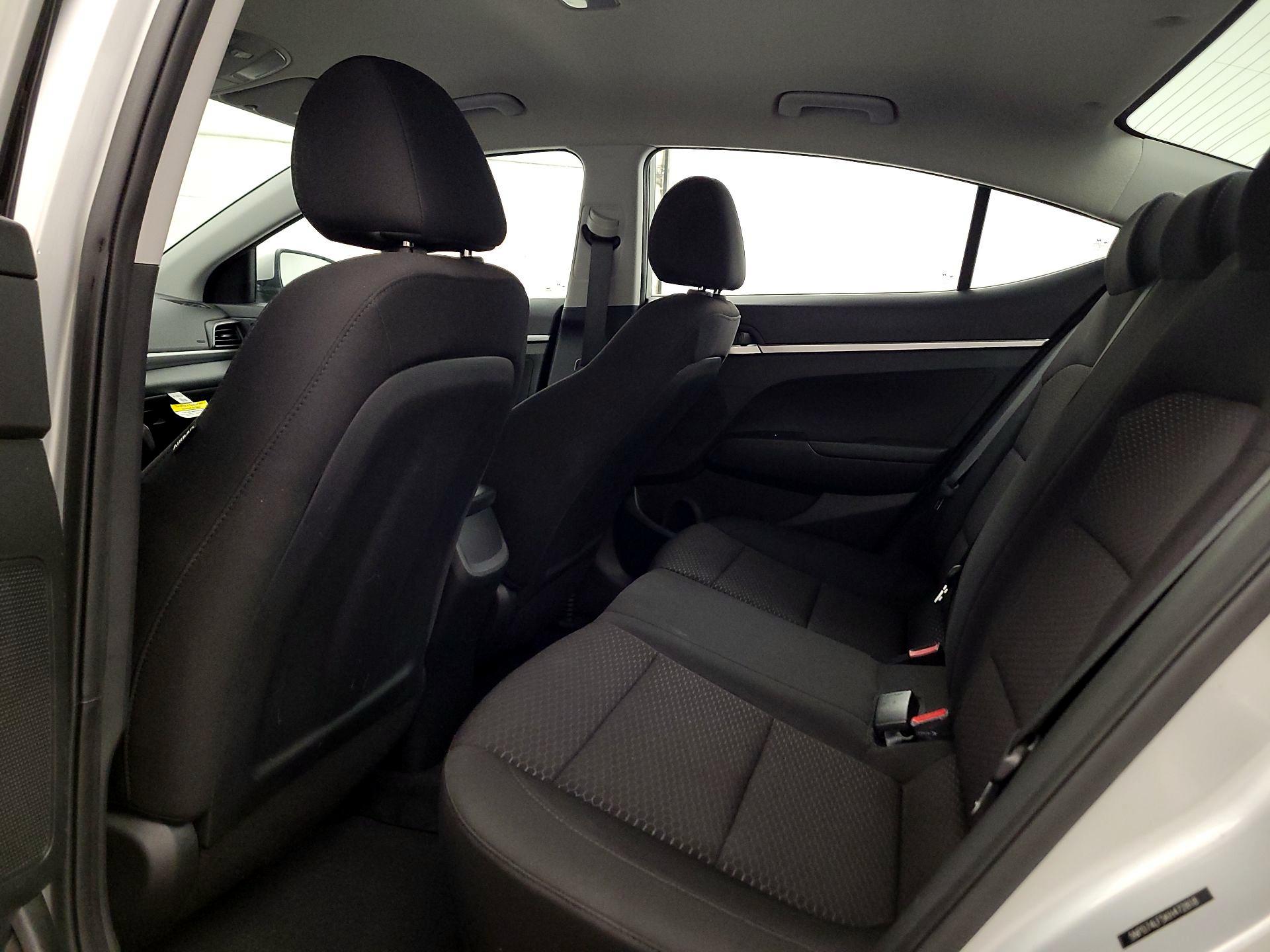 Thumbnail: 2019 Hyundai Elantra - 19