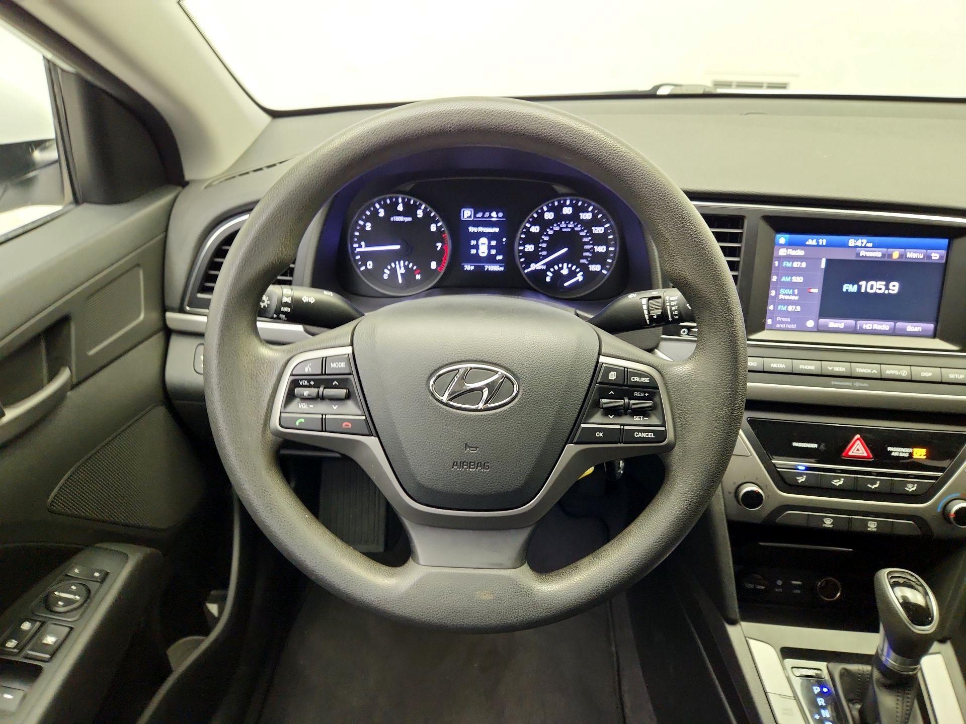 Thumbnail: 2018 Hyundai Elantra - 10