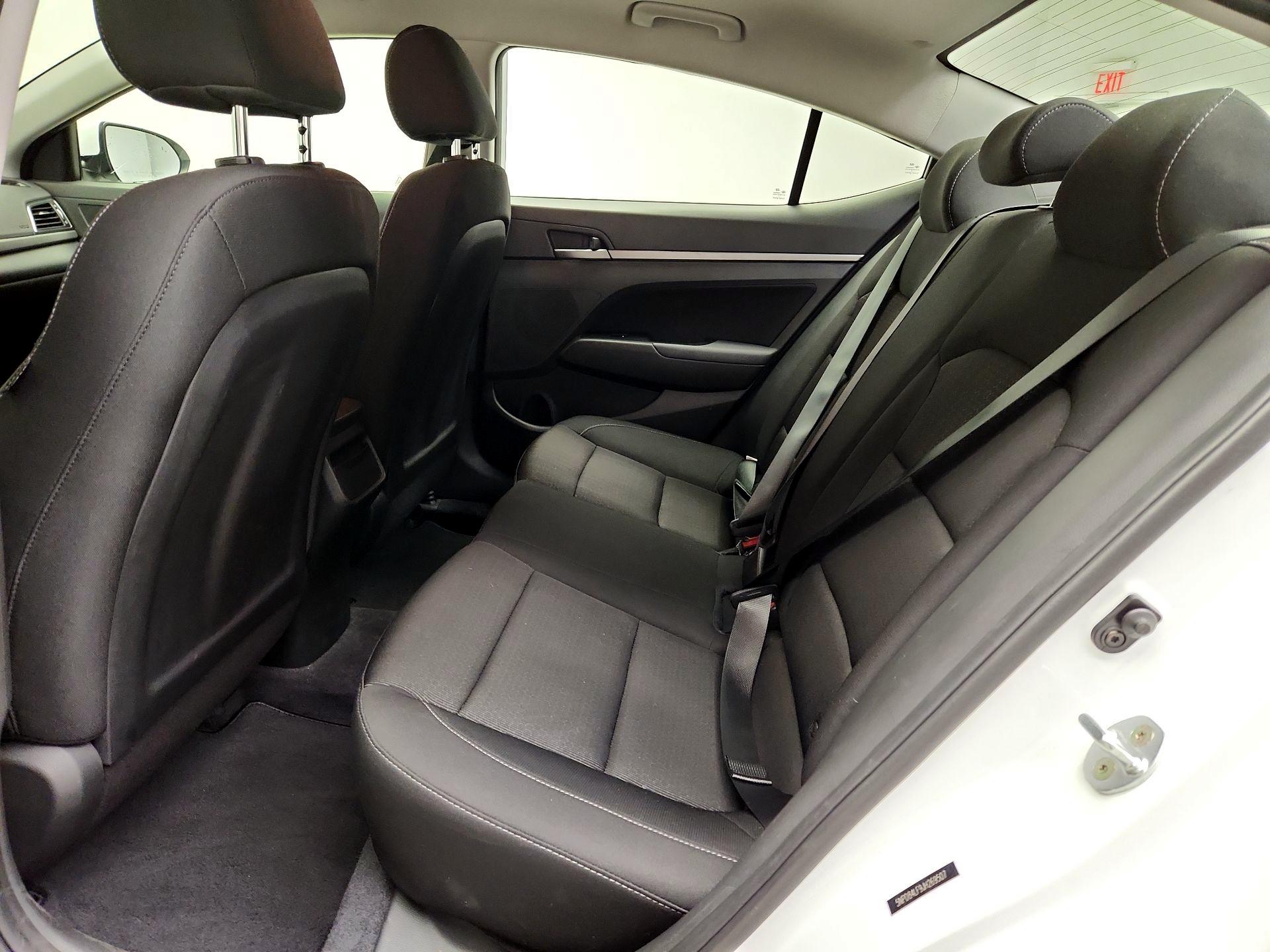 Thumbnail: 2018 Hyundai Elantra - 19