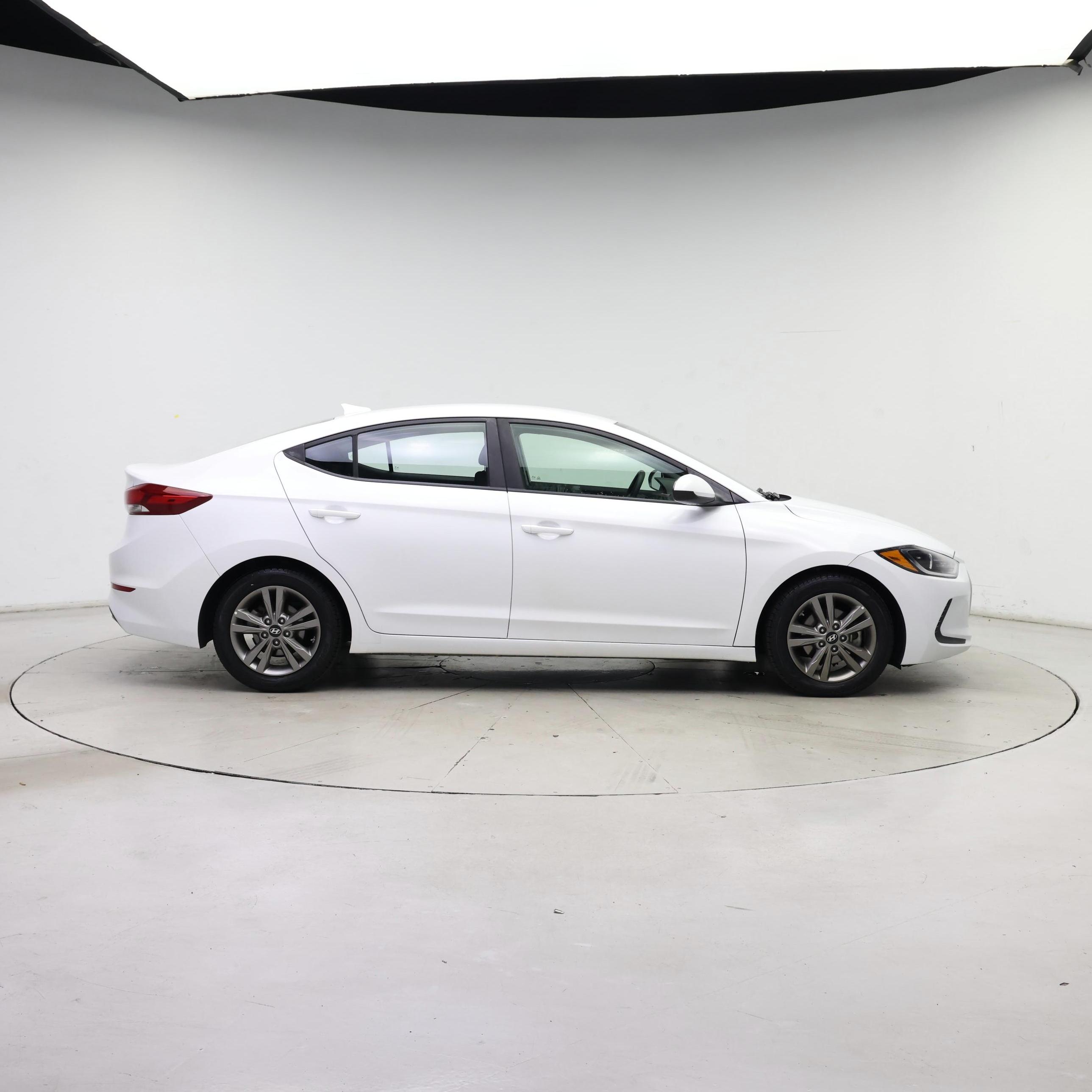 Thumbnail: 2018 Hyundai Elantra - 7