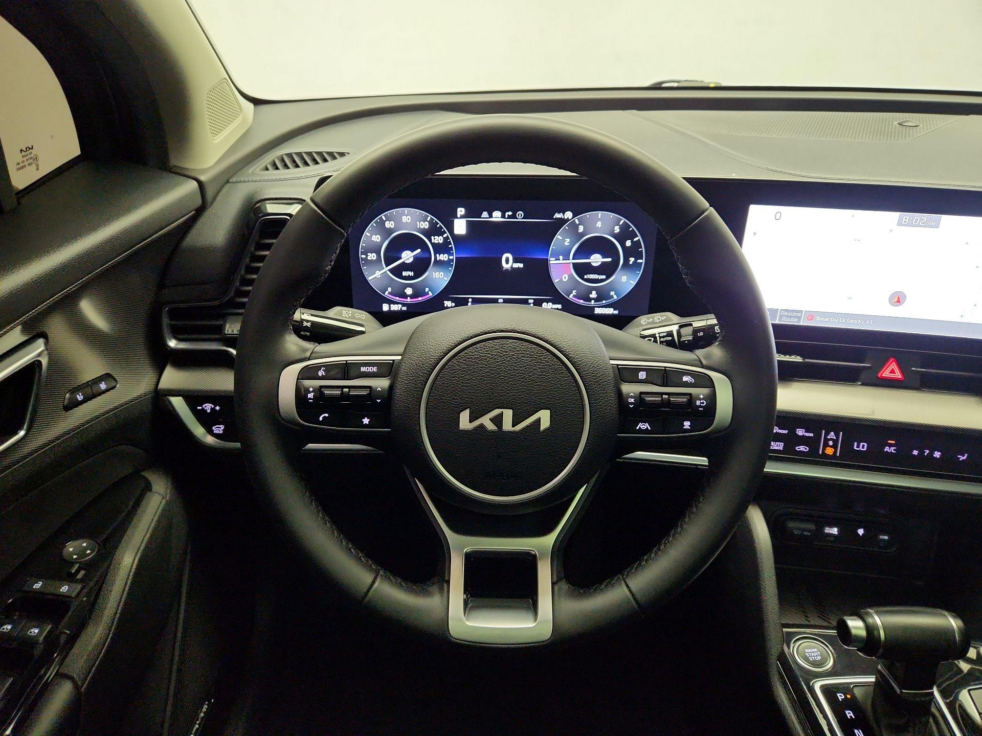 Thumbnail: 2023 Kia Sportage - 10