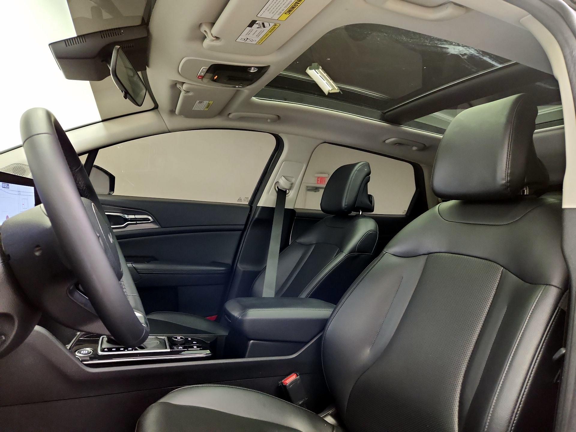 Thumbnail: 2023 Kia Sportage - 20