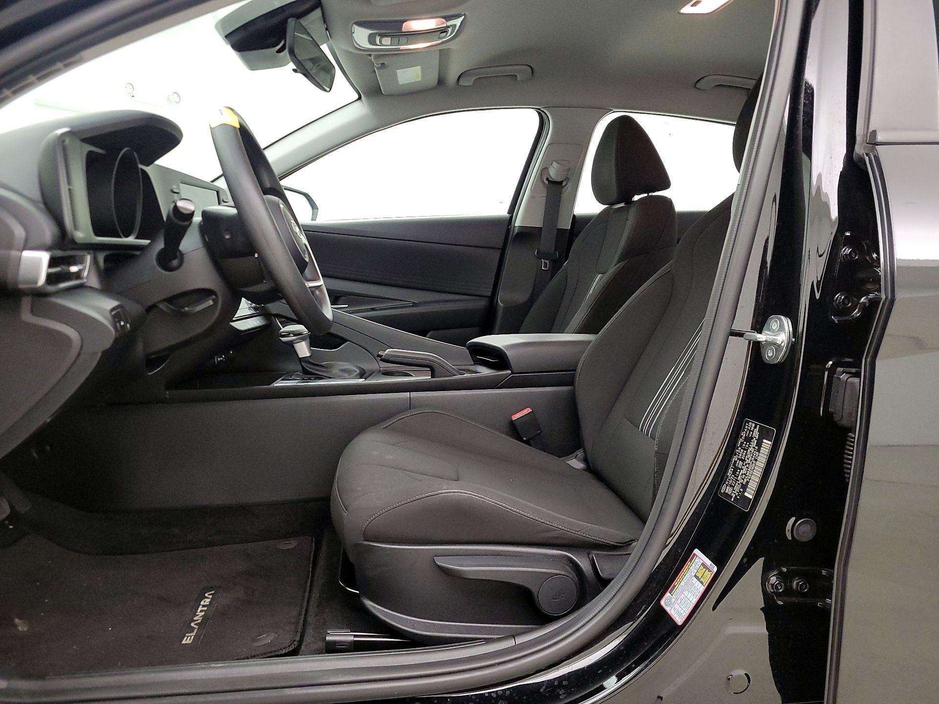 Thumbnail: 2023 Hyundai Elantra - 11