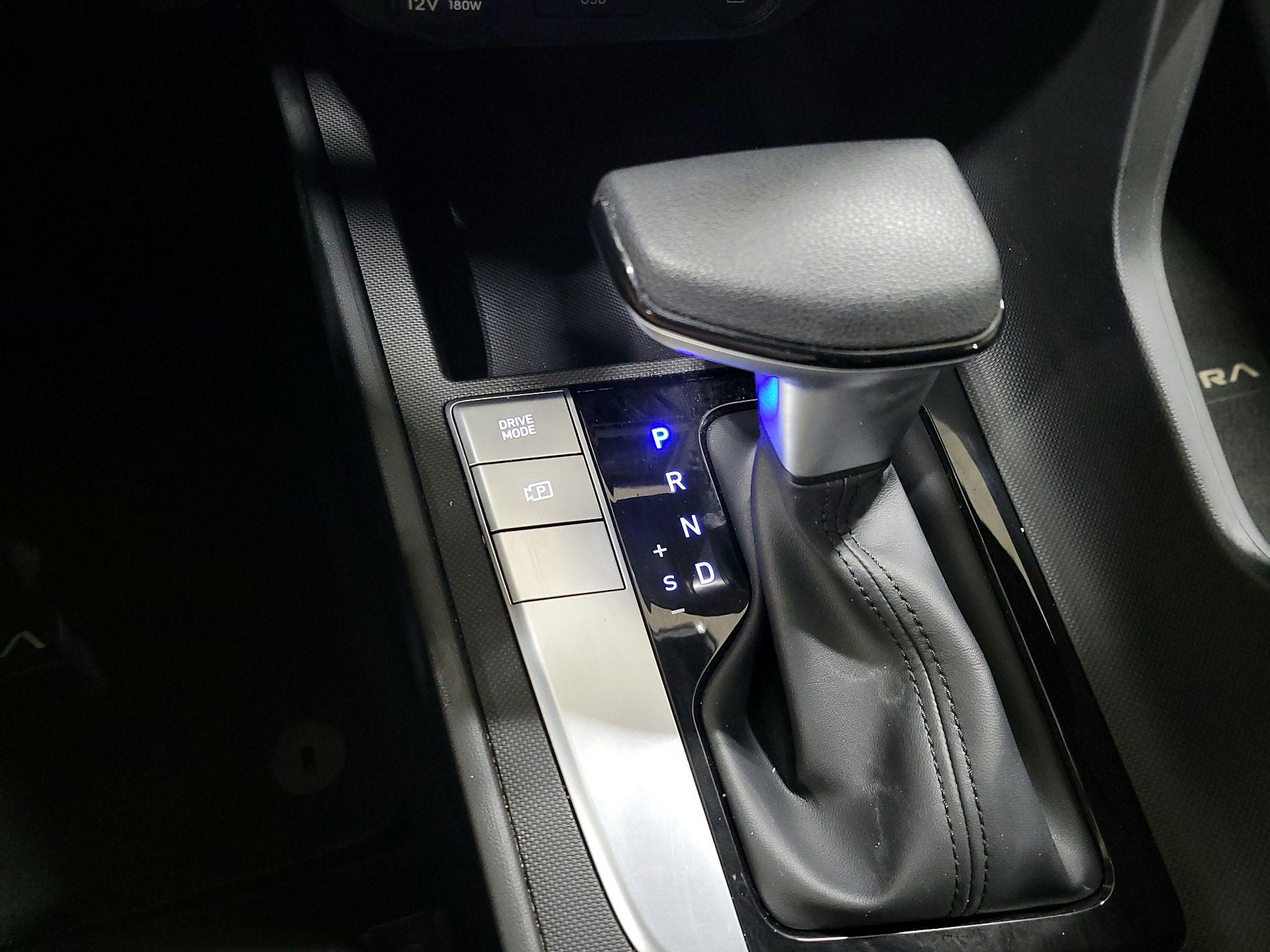 Thumbnail: 2023 Hyundai Elantra - 16