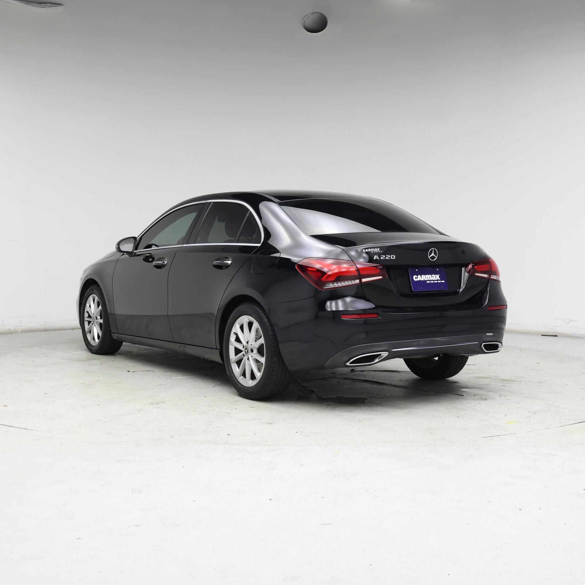 Thumbnail: 2019 Mercedes-Benz A-Class - 2