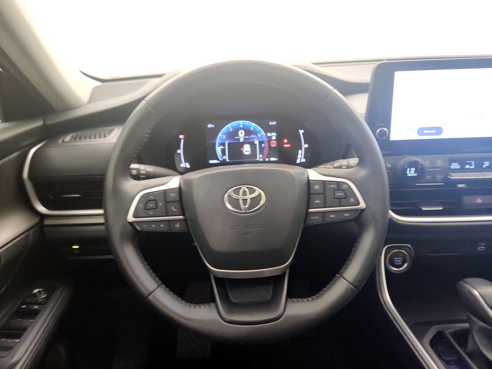 Thumbnail: 2024 Toyota Grand Highlander - 10
