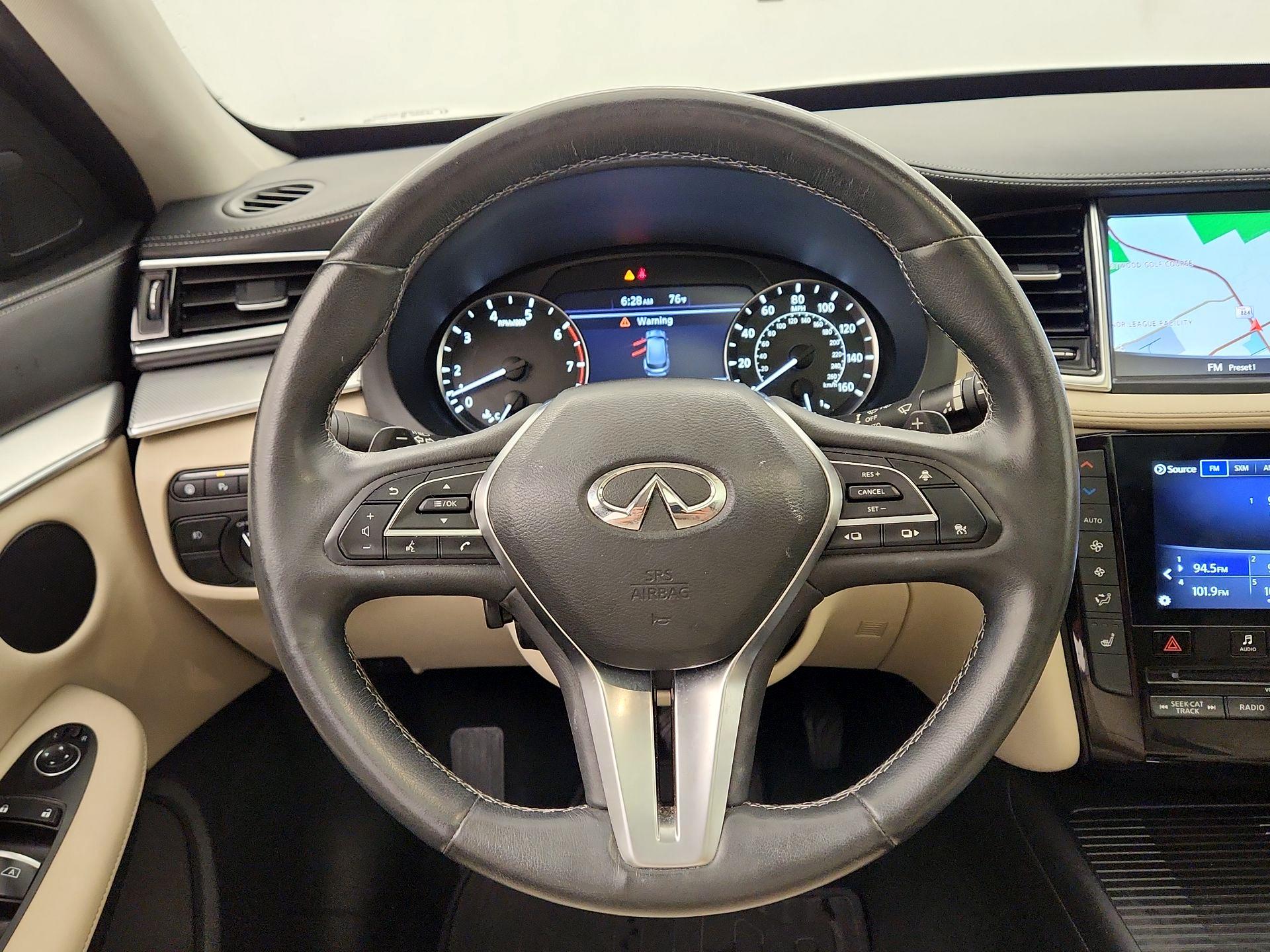 Thumbnail: 2019 INFINITI QX50 - 10