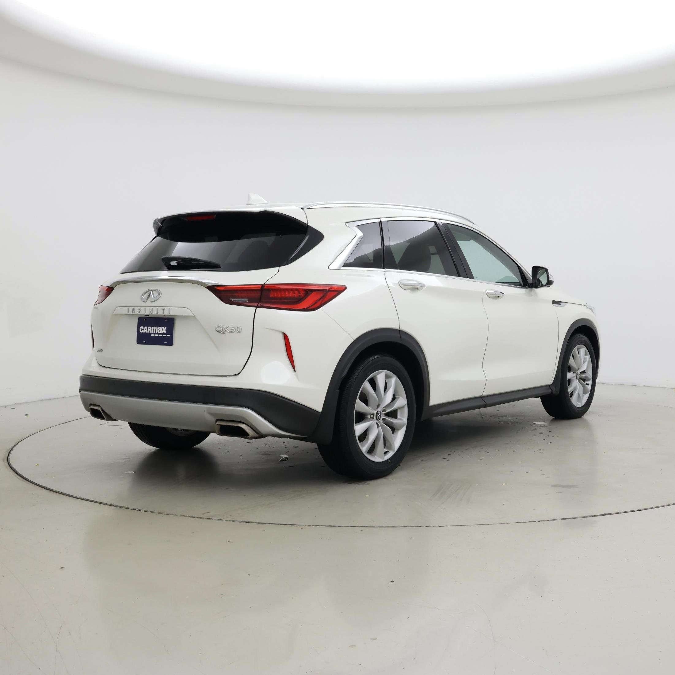 Thumbnail: 2019 INFINITI QX50 - 8