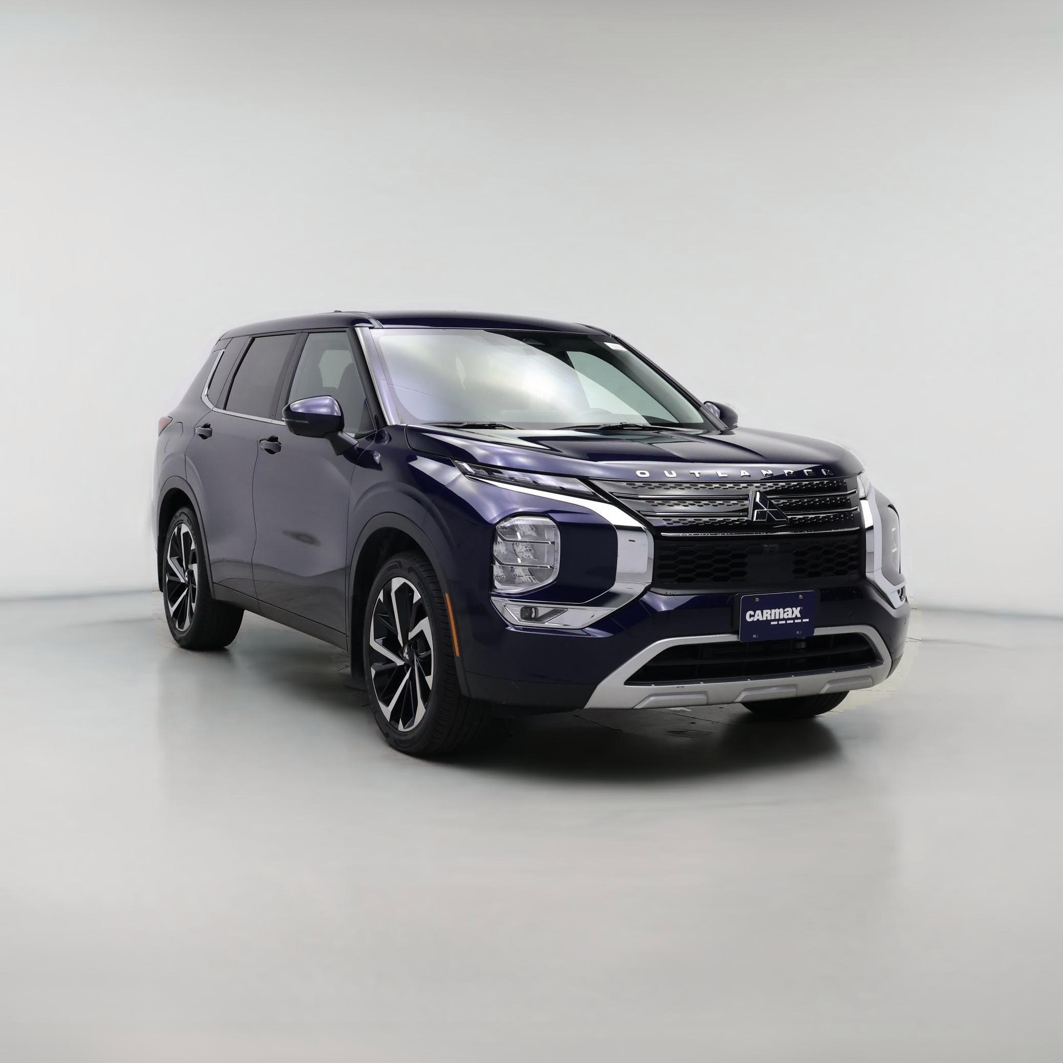Thumbnail: 2024 Mitsubishi Outlander - 1