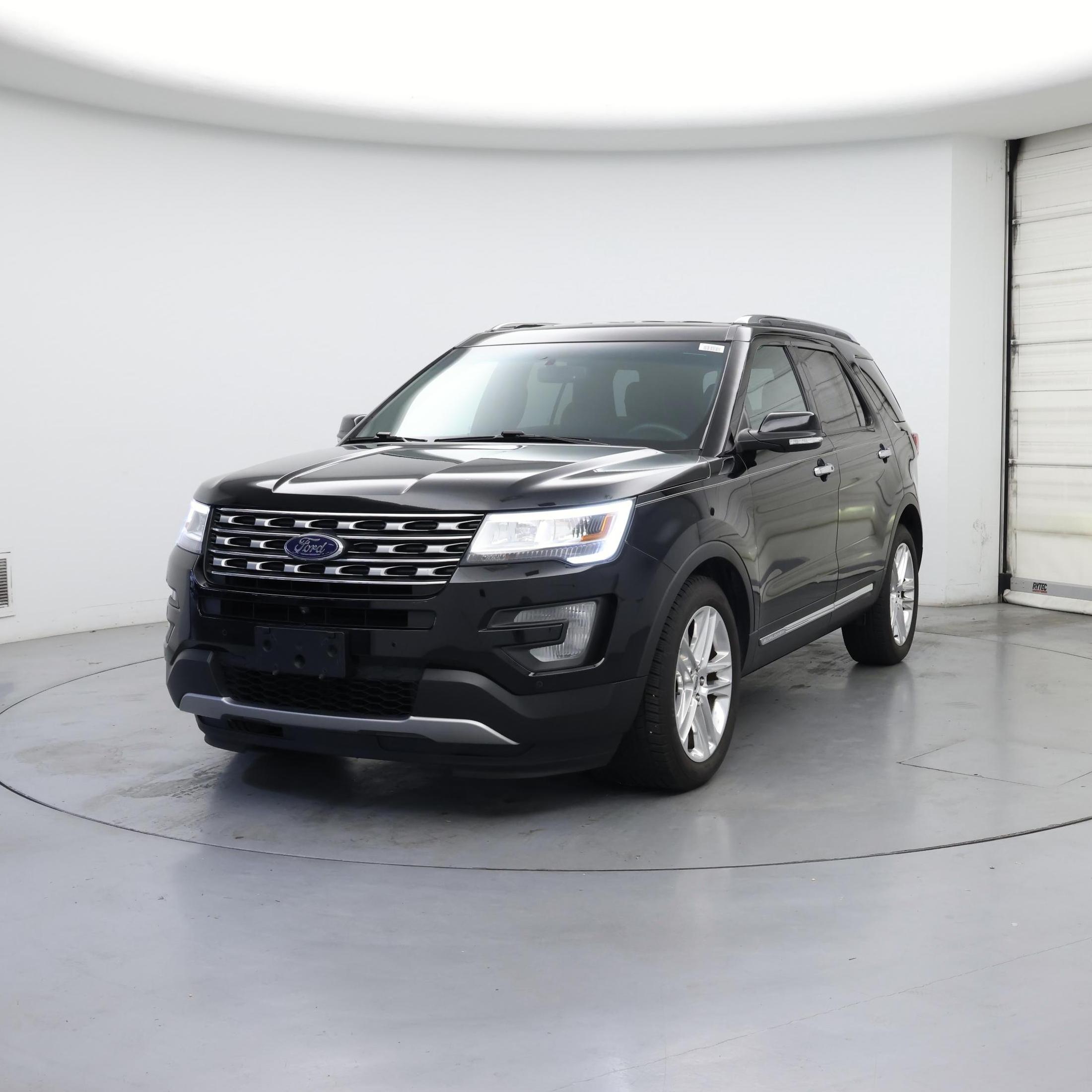 Thumbnail: 2017 Ford Explorer - 4