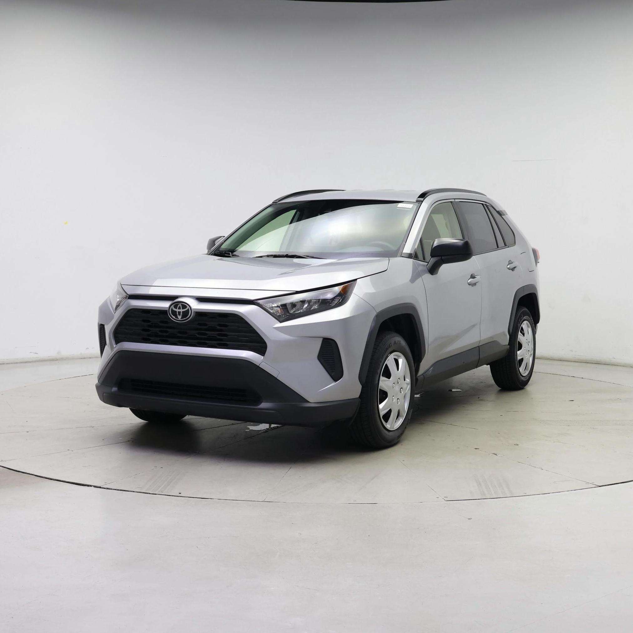 Thumbnail: 2019 Toyota RAV4 - 4