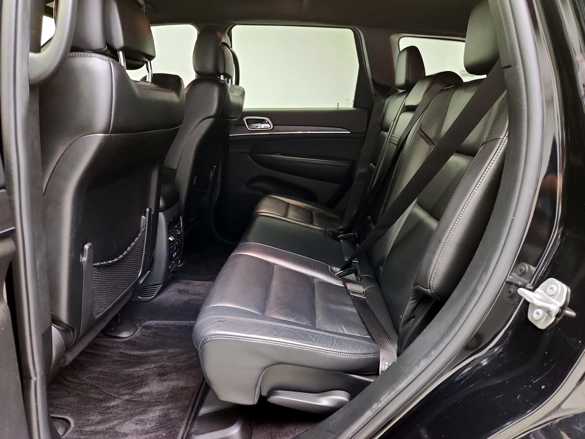 Thumbnail: 2018 Jeep Grand Cherokee - 19