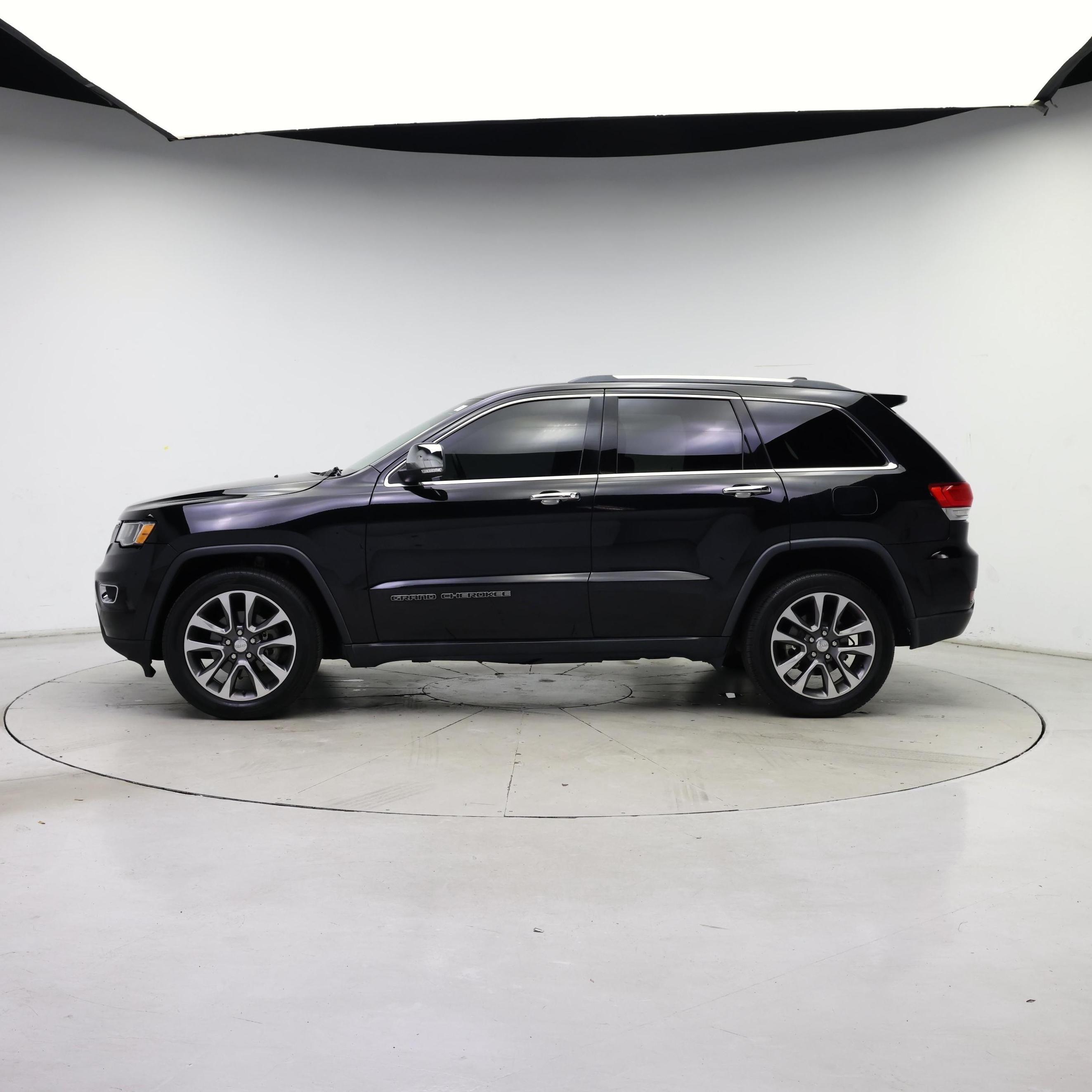 Thumbnail: 2018 Jeep Grand Cherokee - 3