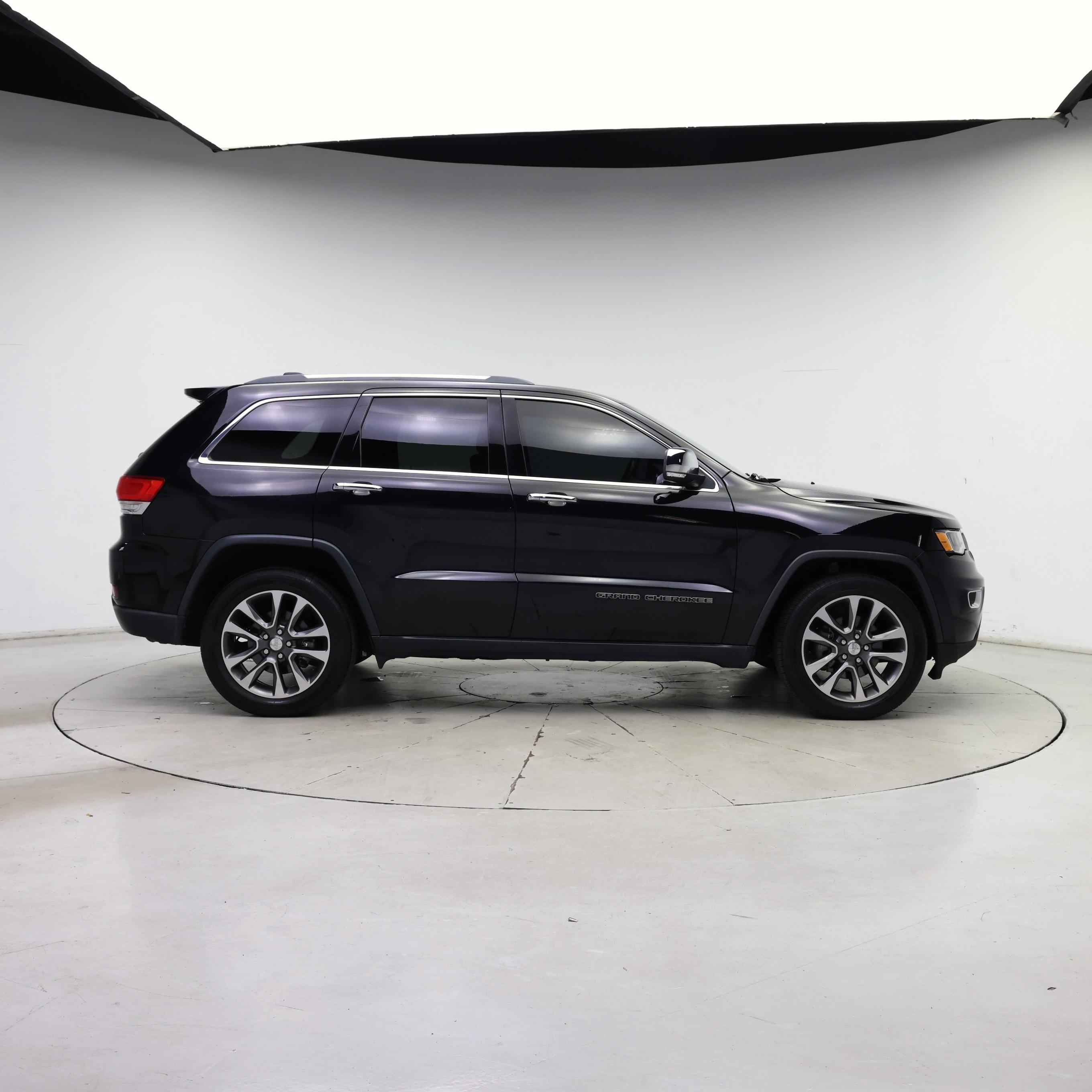 Thumbnail: 2018 Jeep Grand Cherokee - 7