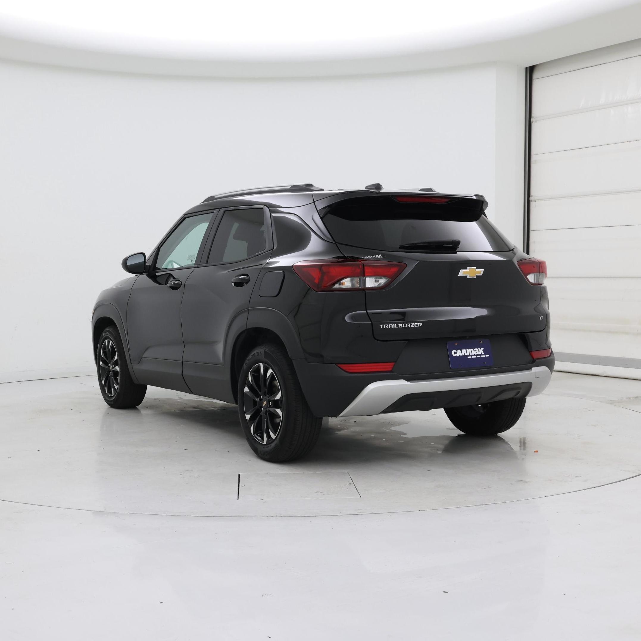 Thumbnail: 2023 Chevrolet TrailBlazer - 2