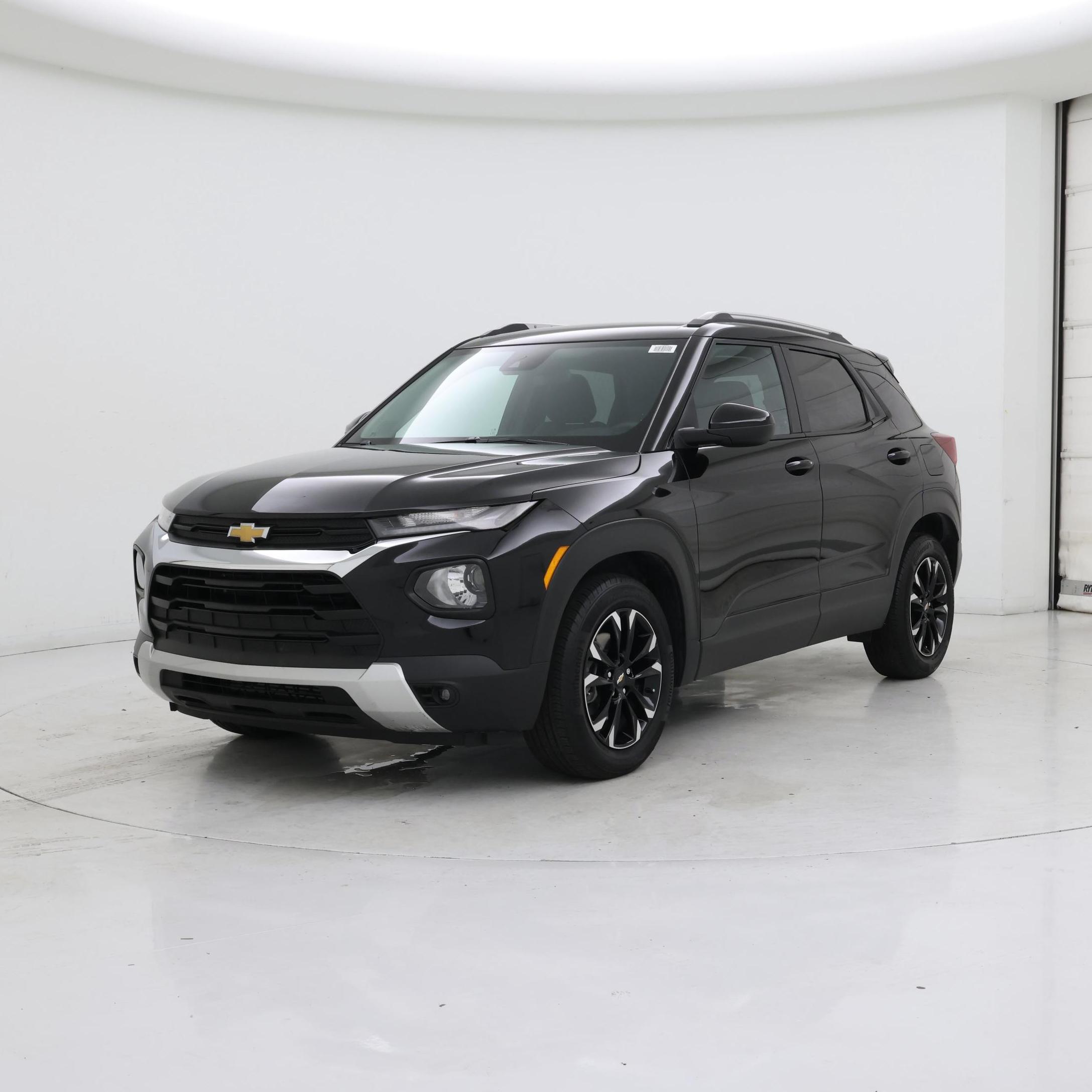 Thumbnail: 2023 Chevrolet TrailBlazer - 4