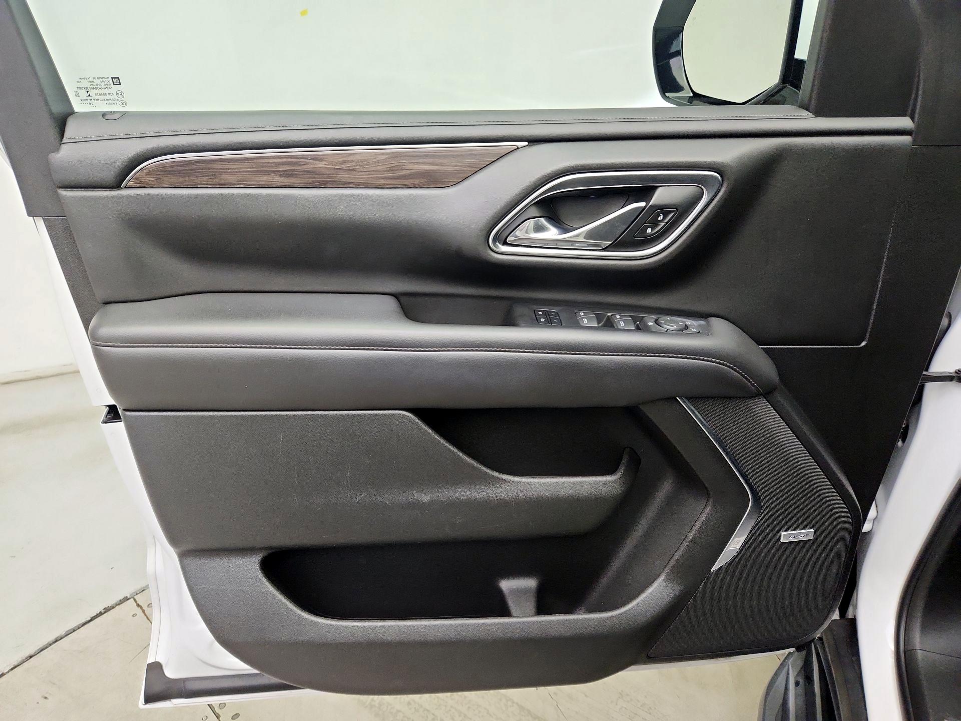 Thumbnail: 2021 Chevrolet Suburban - 12