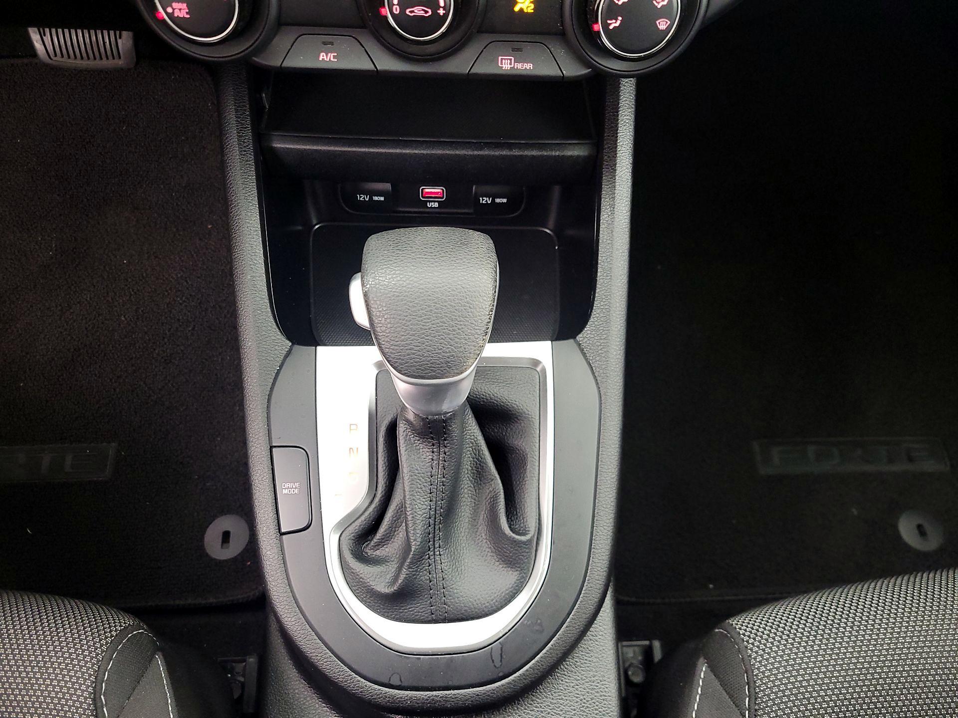 Thumbnail: 2023 Kia Forte - 17