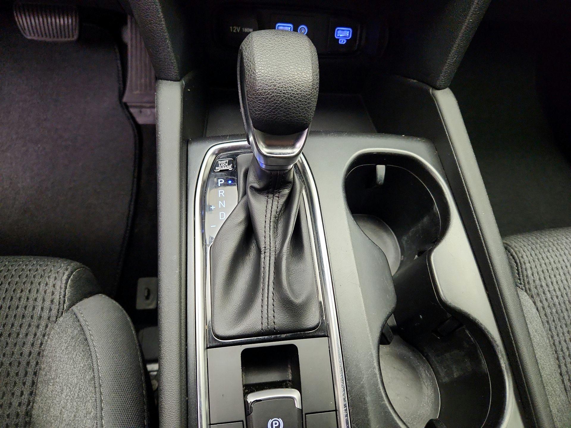 Thumbnail: 2019 Hyundai Santa Fe - 17