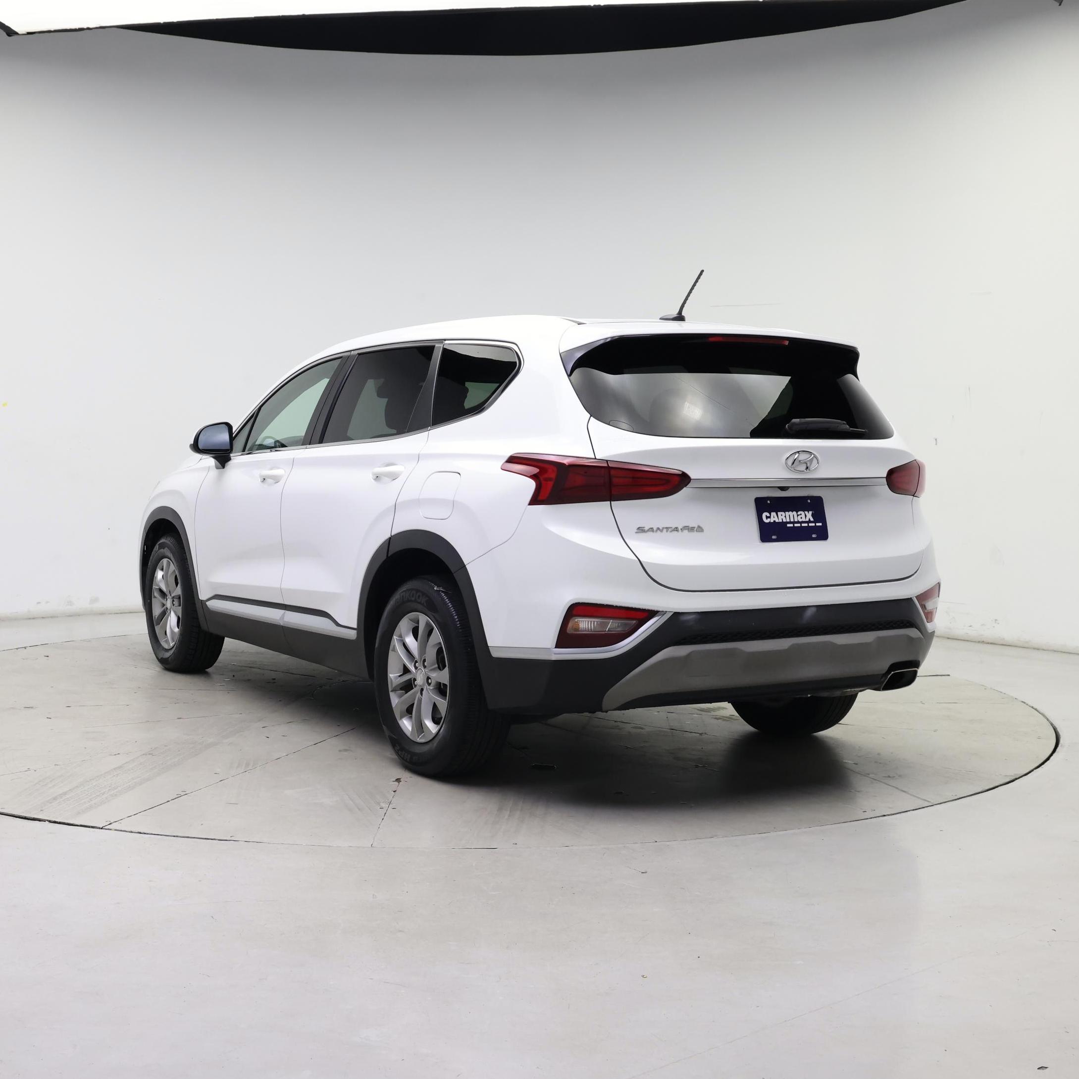 Thumbnail: 2019 Hyundai Santa Fe - 2