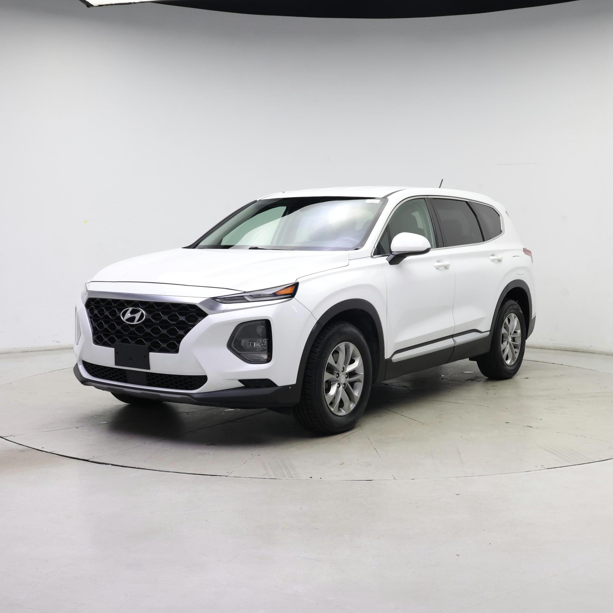 Thumbnail: 2019 Hyundai Santa Fe - 4